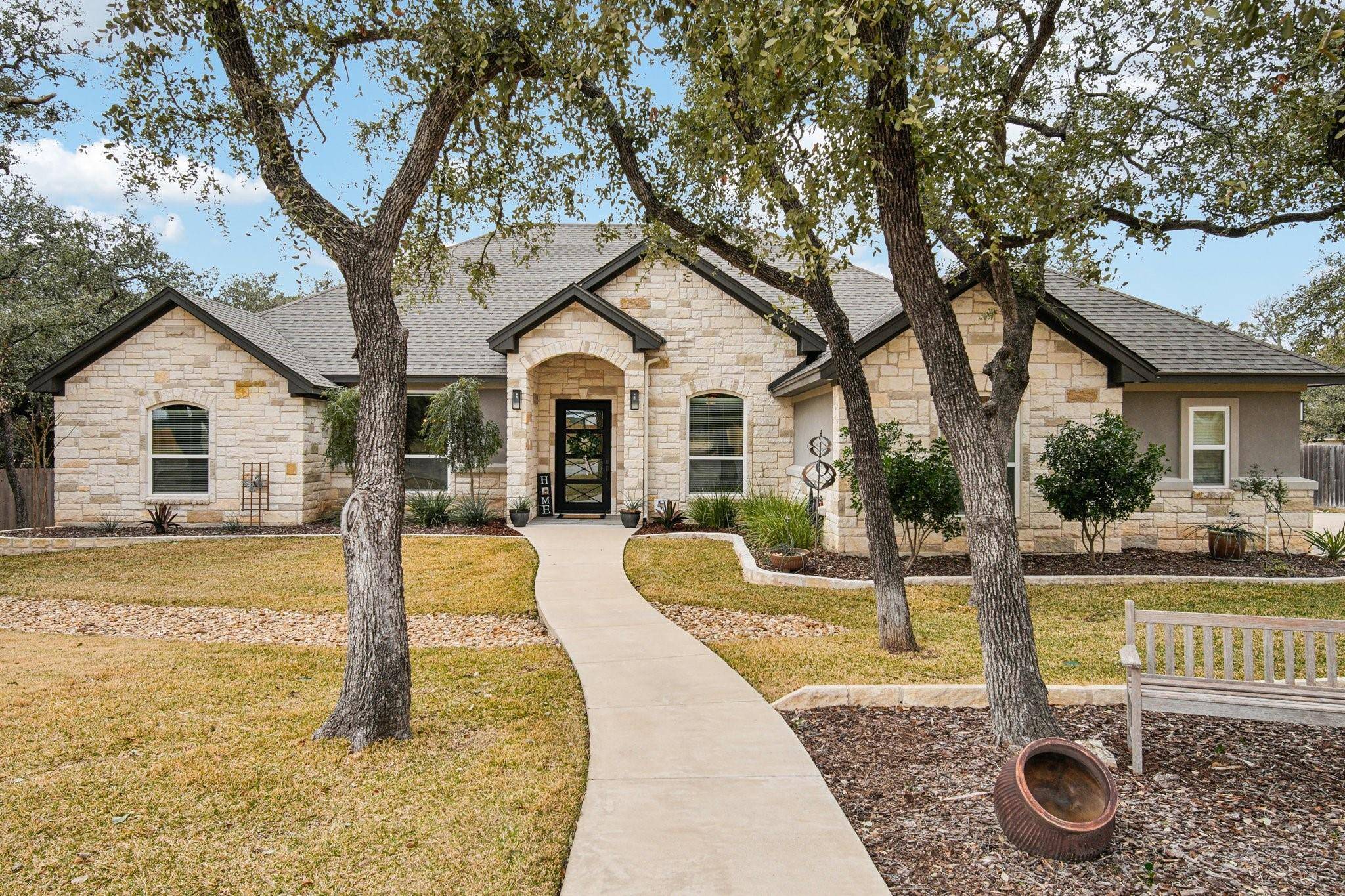 1614 Bosque Lago DR, Belton, TX 76513