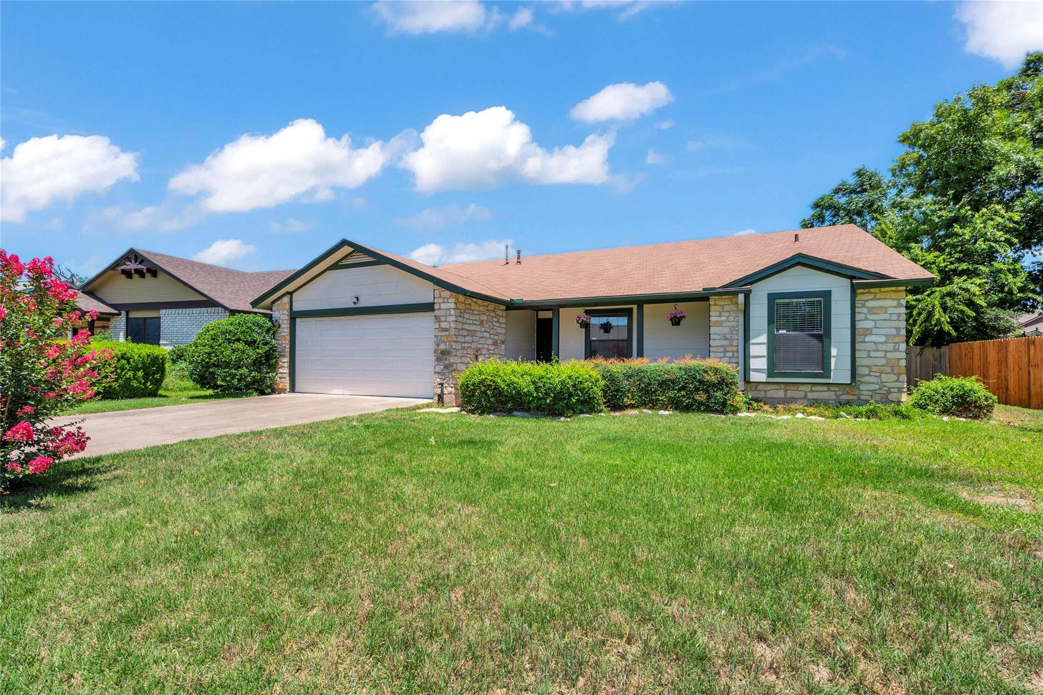 209 Lenz ST, Round Rock, TX 78681