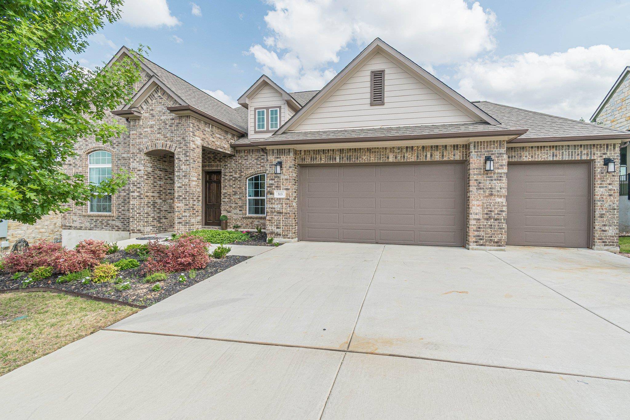 513 Freeing Oak ST, San Marcos, TX 78666