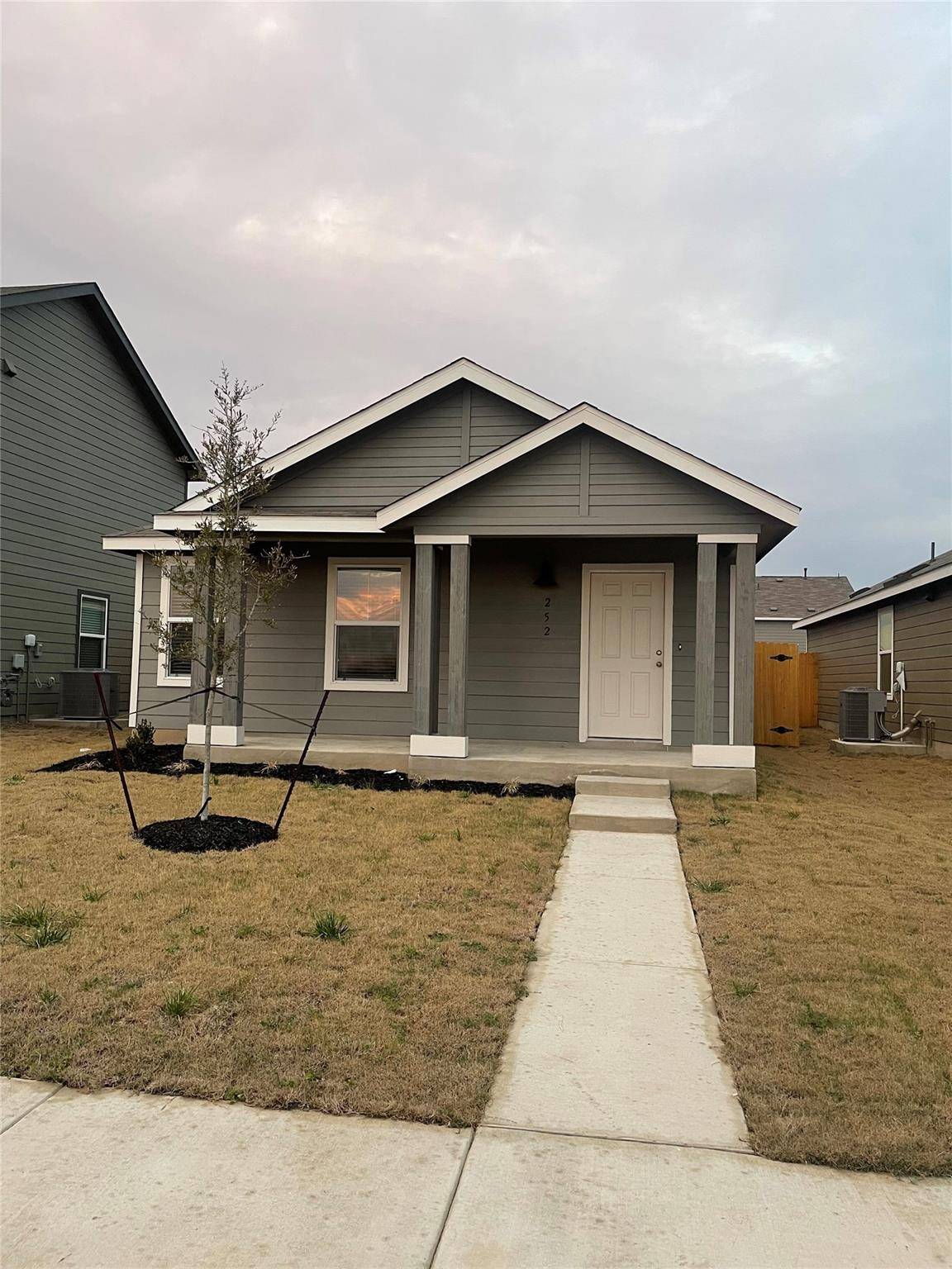 252 Sambre ST, Kyle, TX 78640