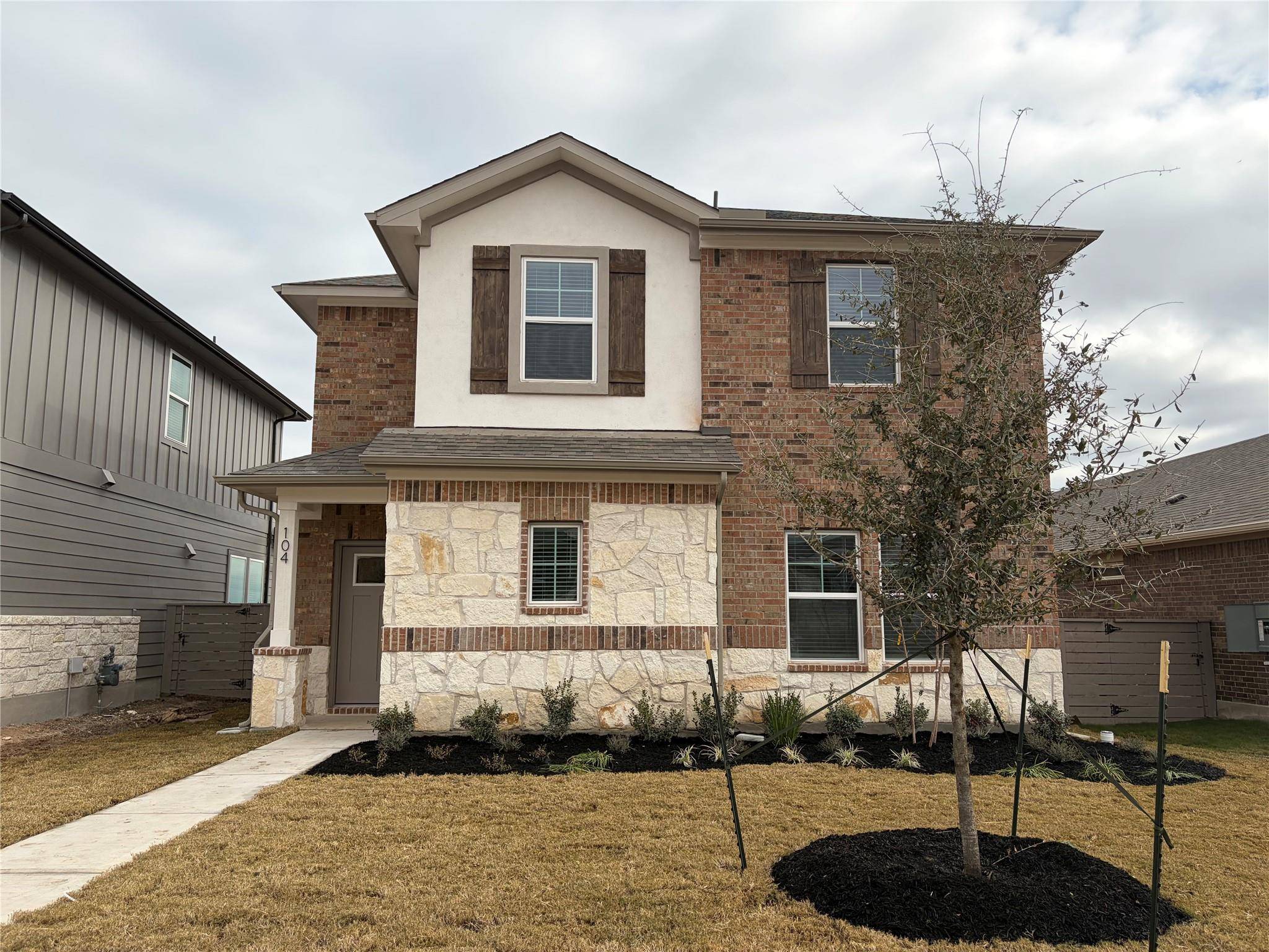 104 Maple Hedge RD, Hutto, TX 78634