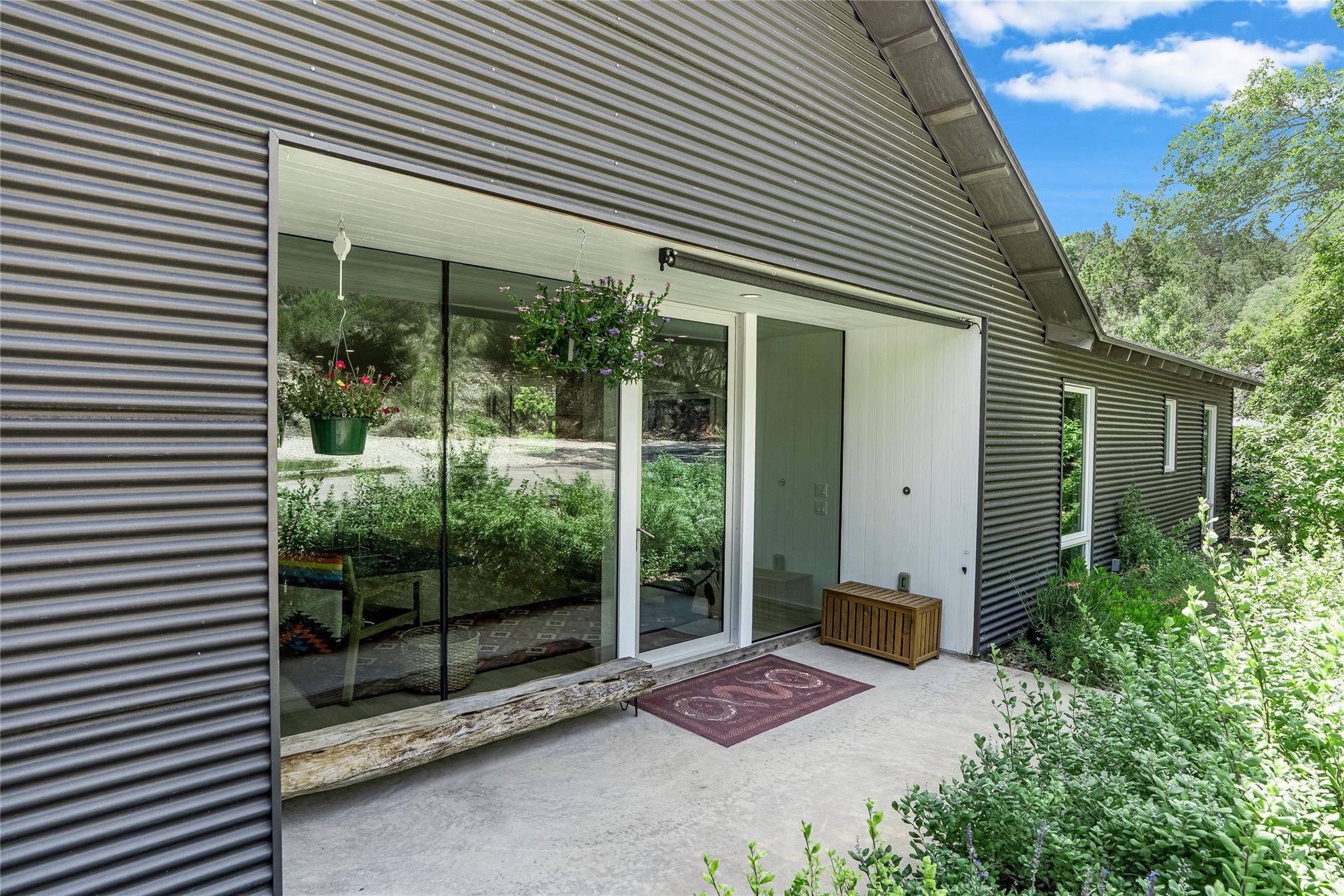 300 Summer Hills DR, Wimberley, TX 78676