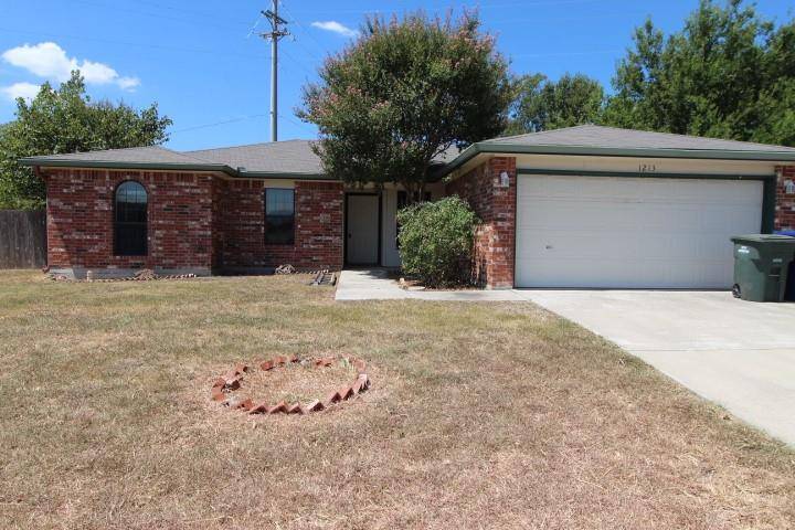 1213 Katelyn CIR, Copperas Cove, TX 76522