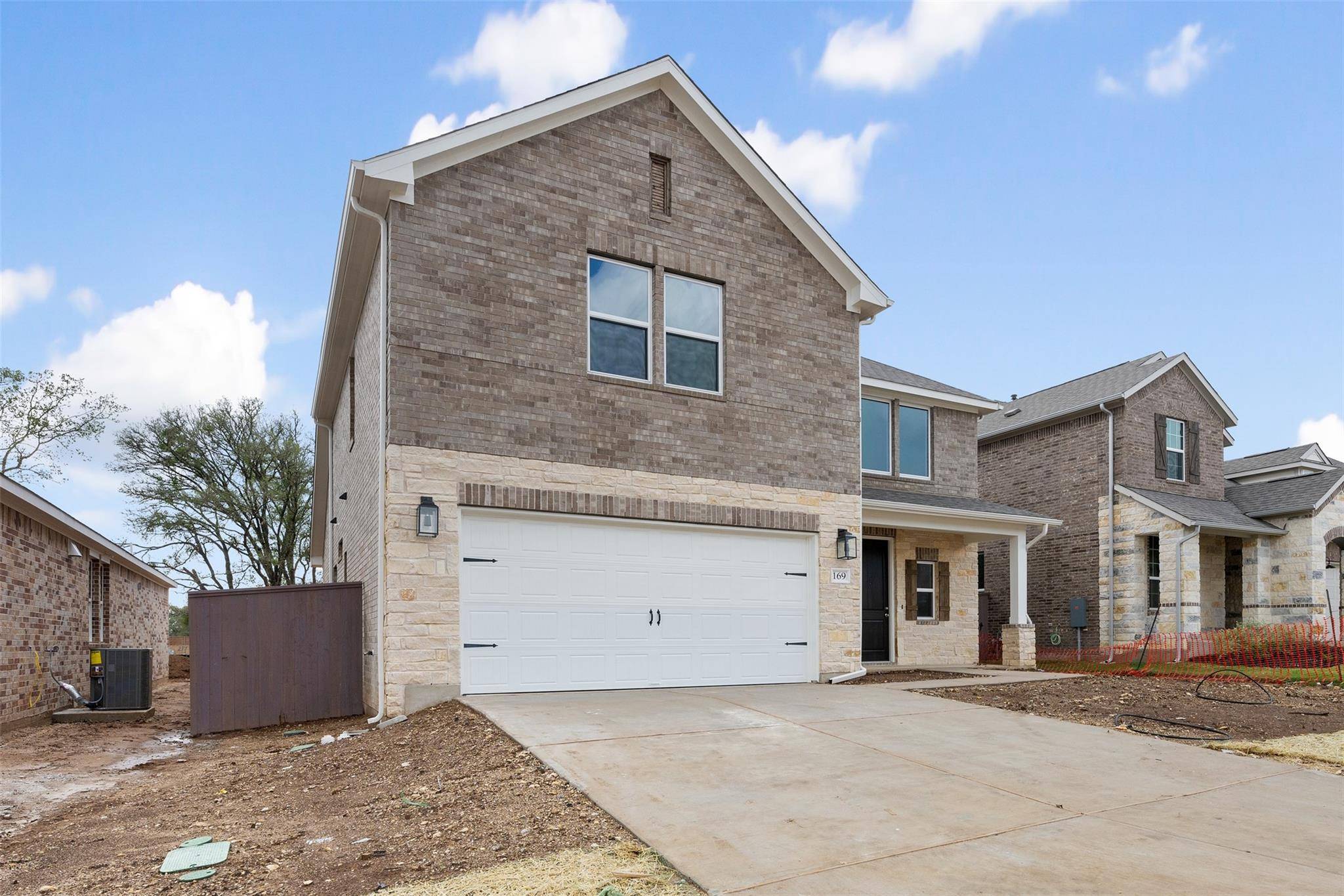 169 Golden Gate LN, Kyle, TX 78640