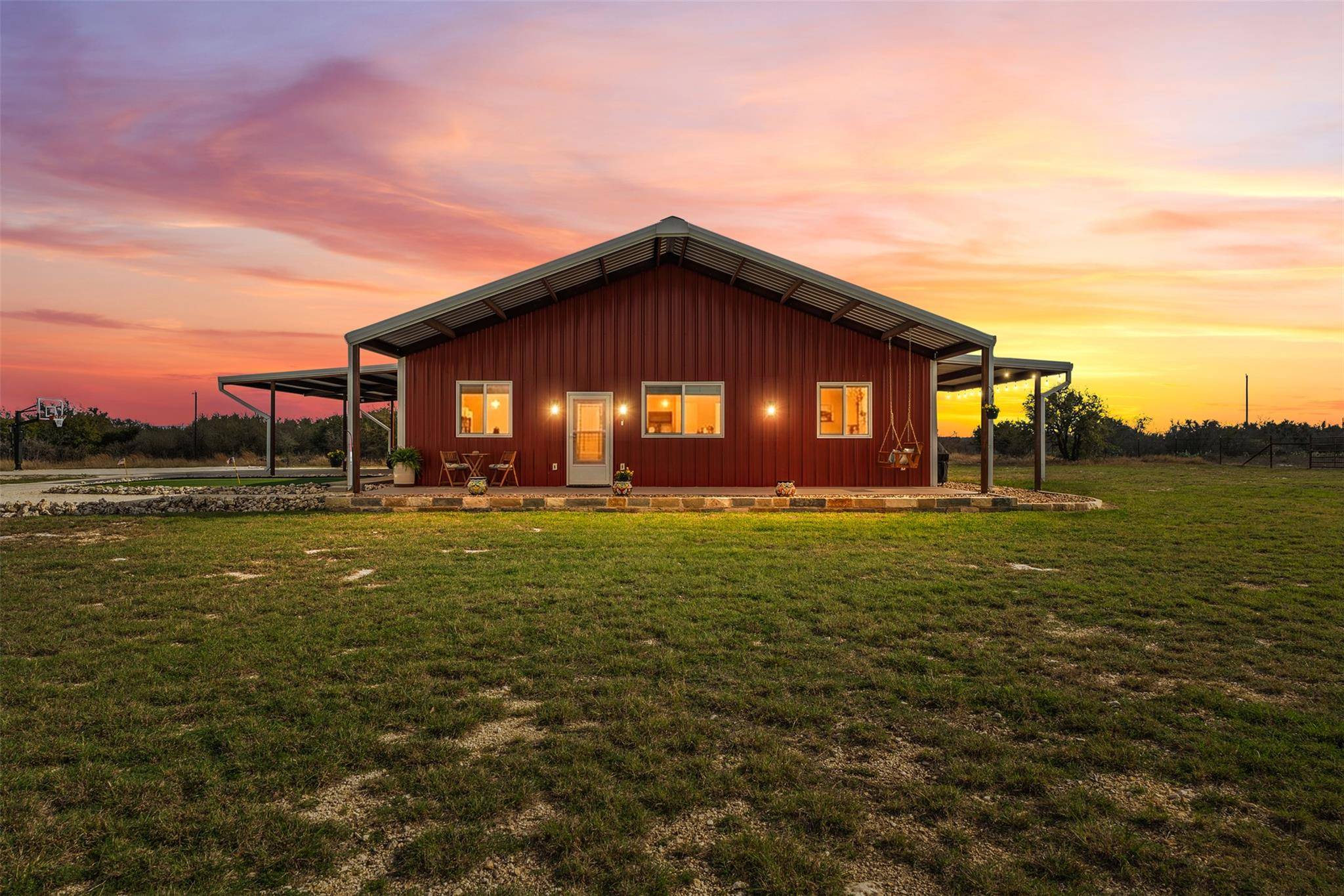 7993 Fm 487 W, Florence, TX 76527