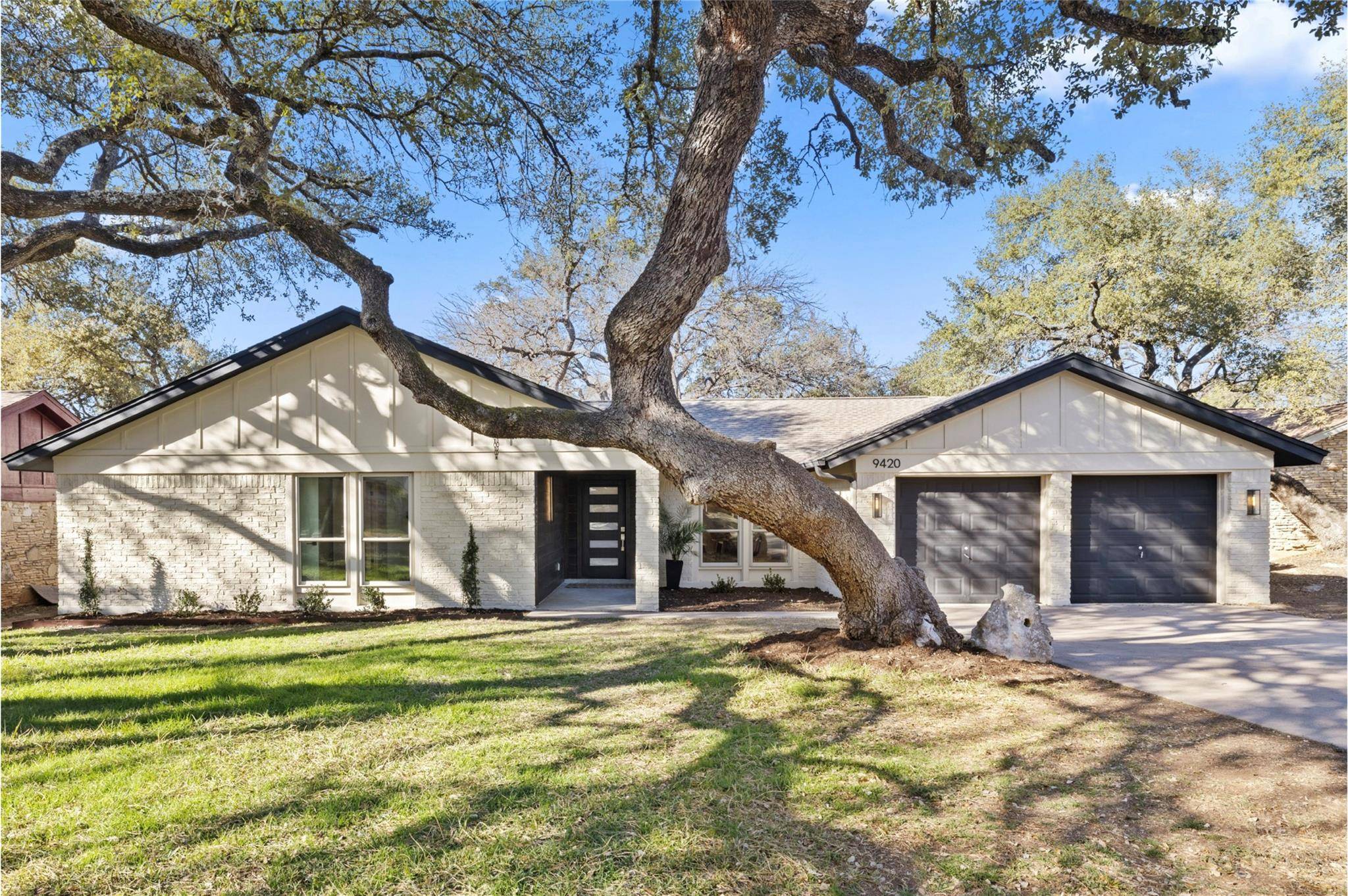 9420 Shady Oaks DR, Austin, TX 78729