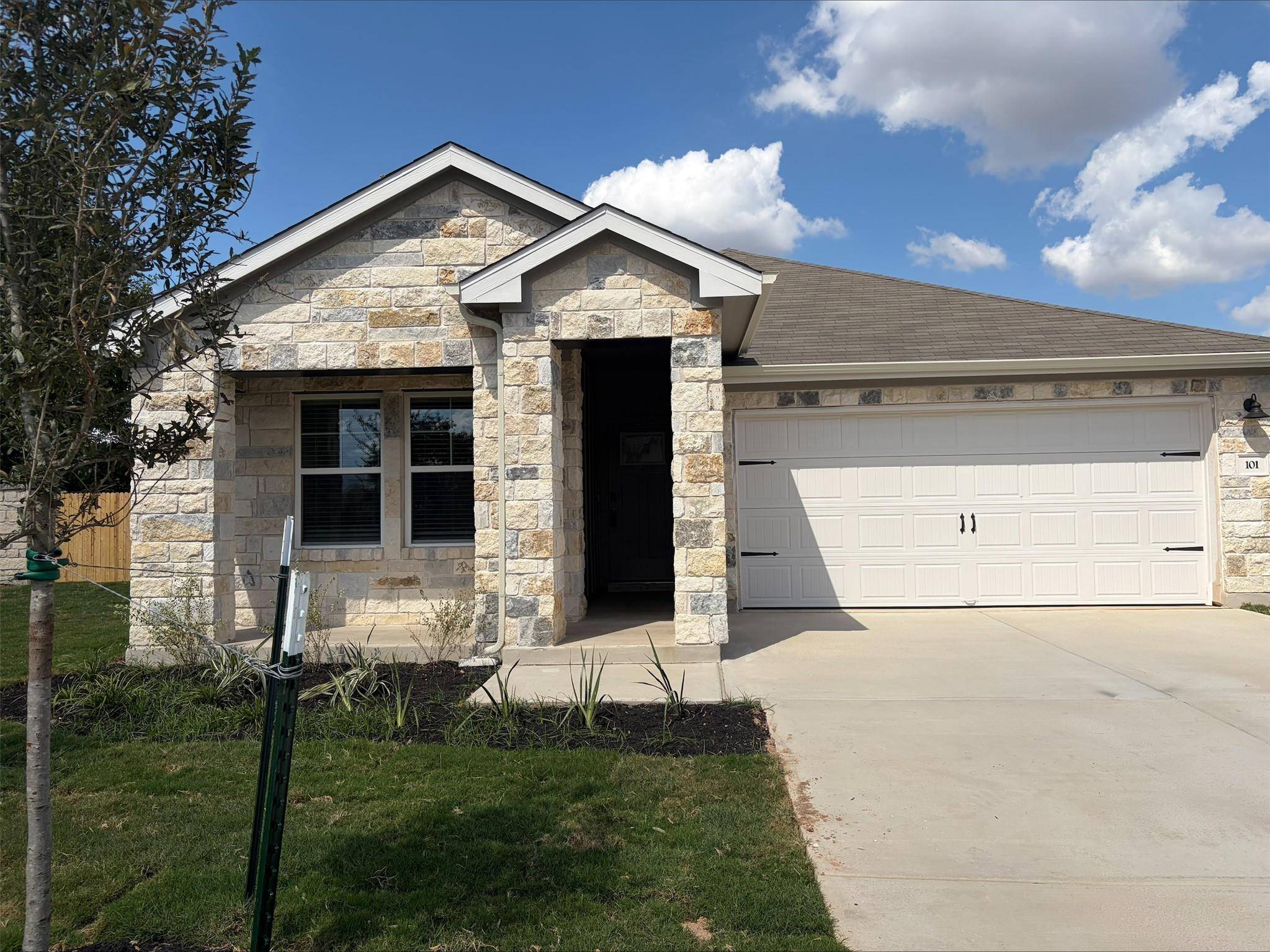 101 Landry CV, Georgetown, TX 78628