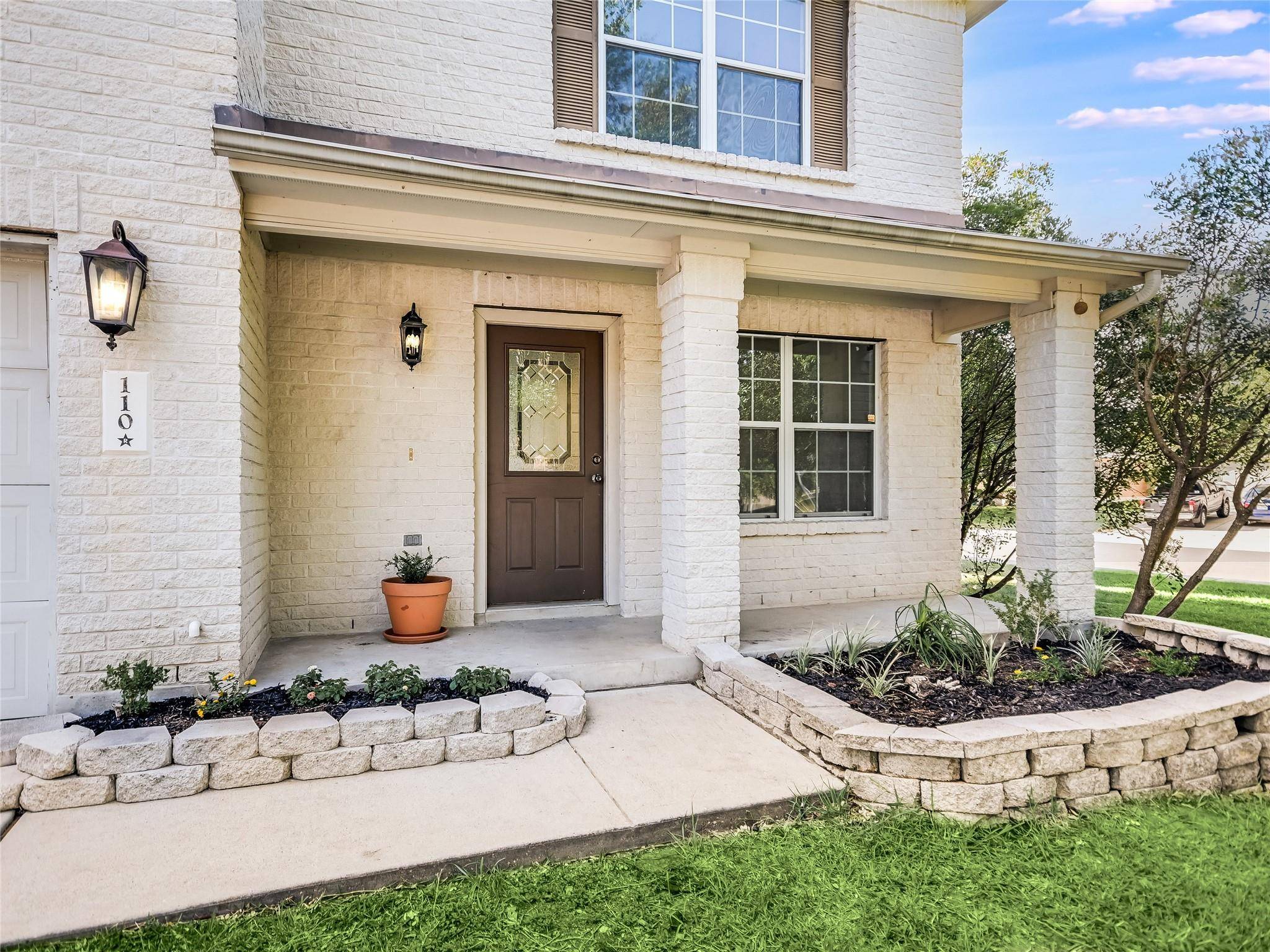 110 Juniper CIR, Kyle, TX 78640