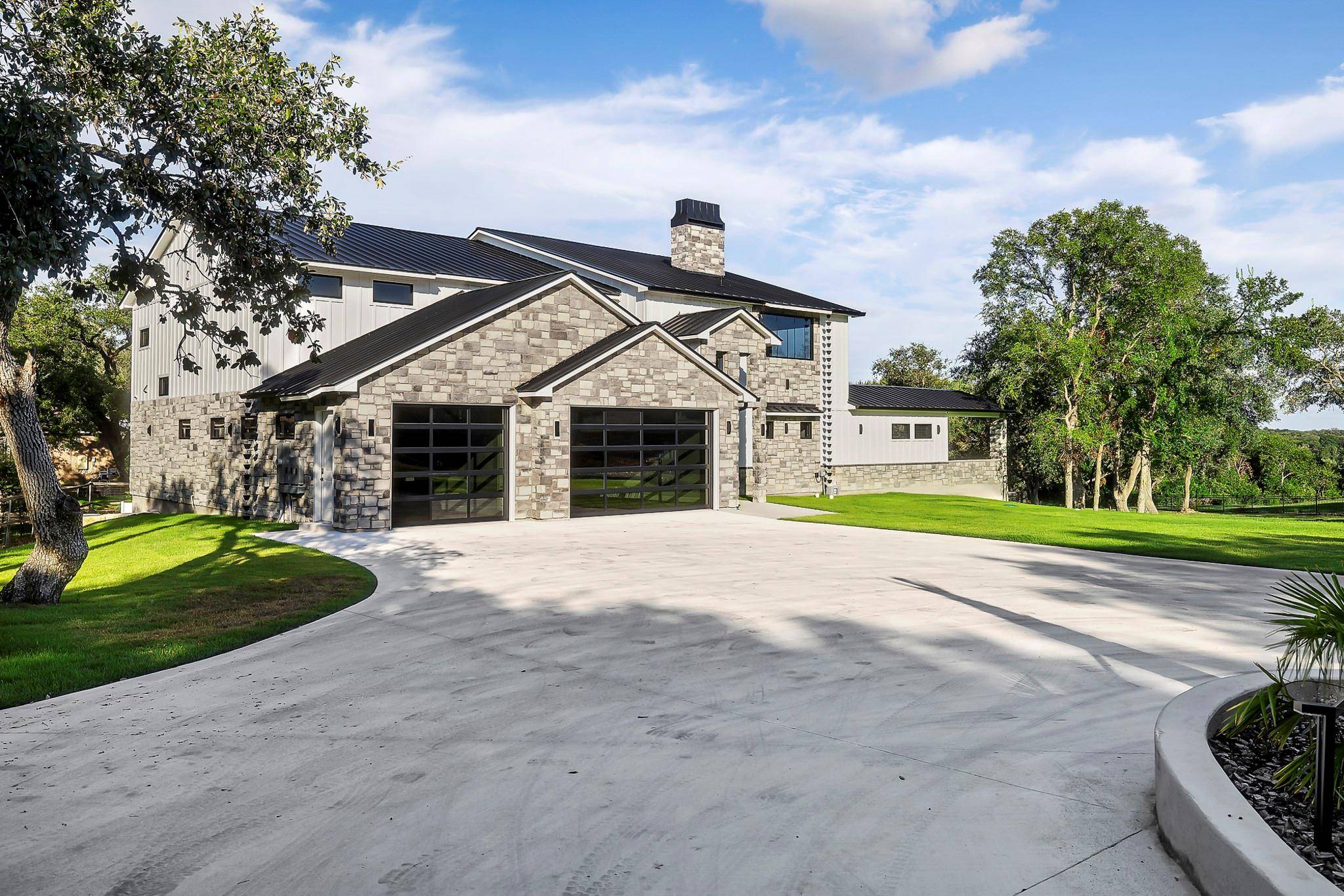 271 Arrowhead Point RD, Belton, TX 76513