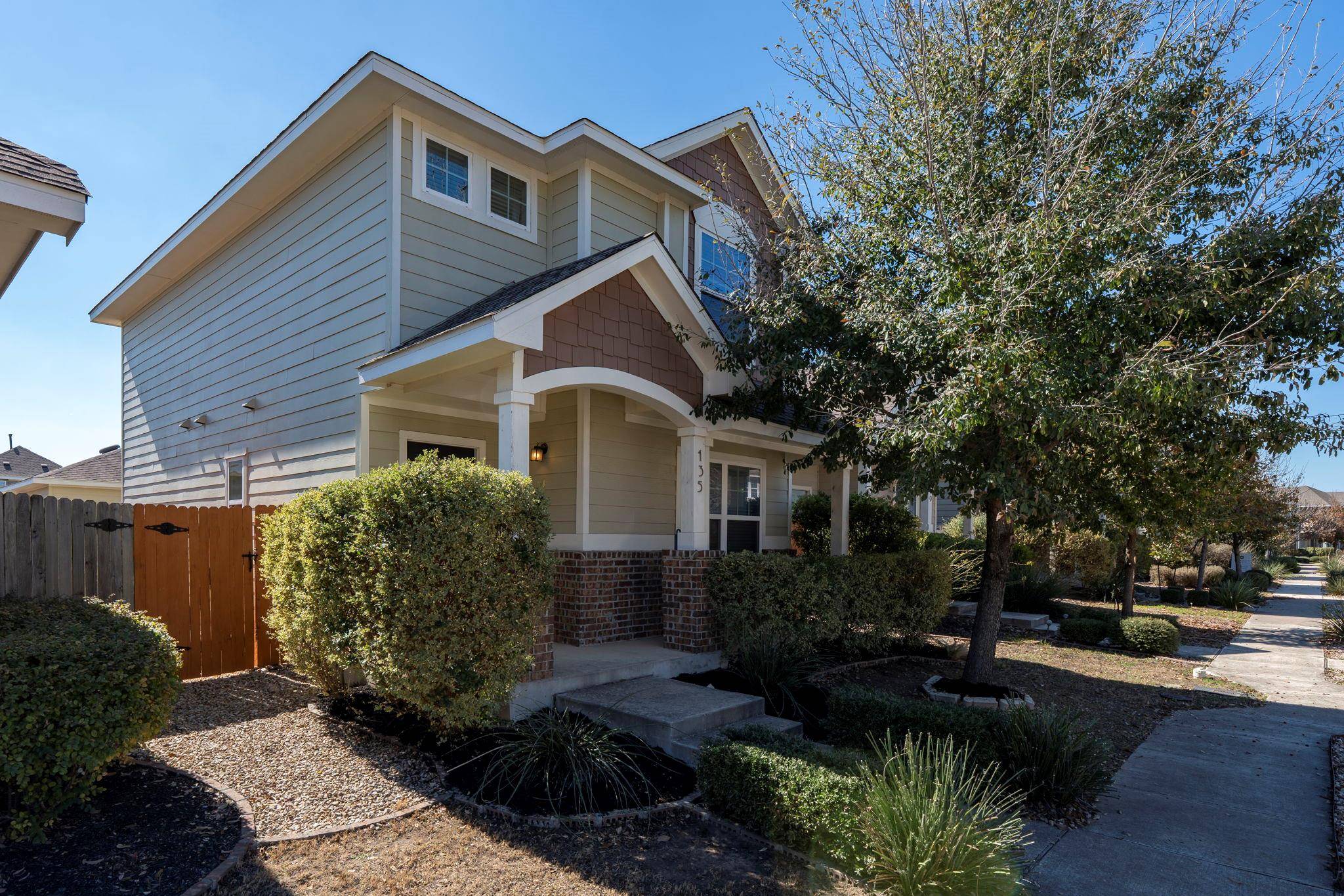 135 Wainscot Oak WAY, San Marcos, TX 78666