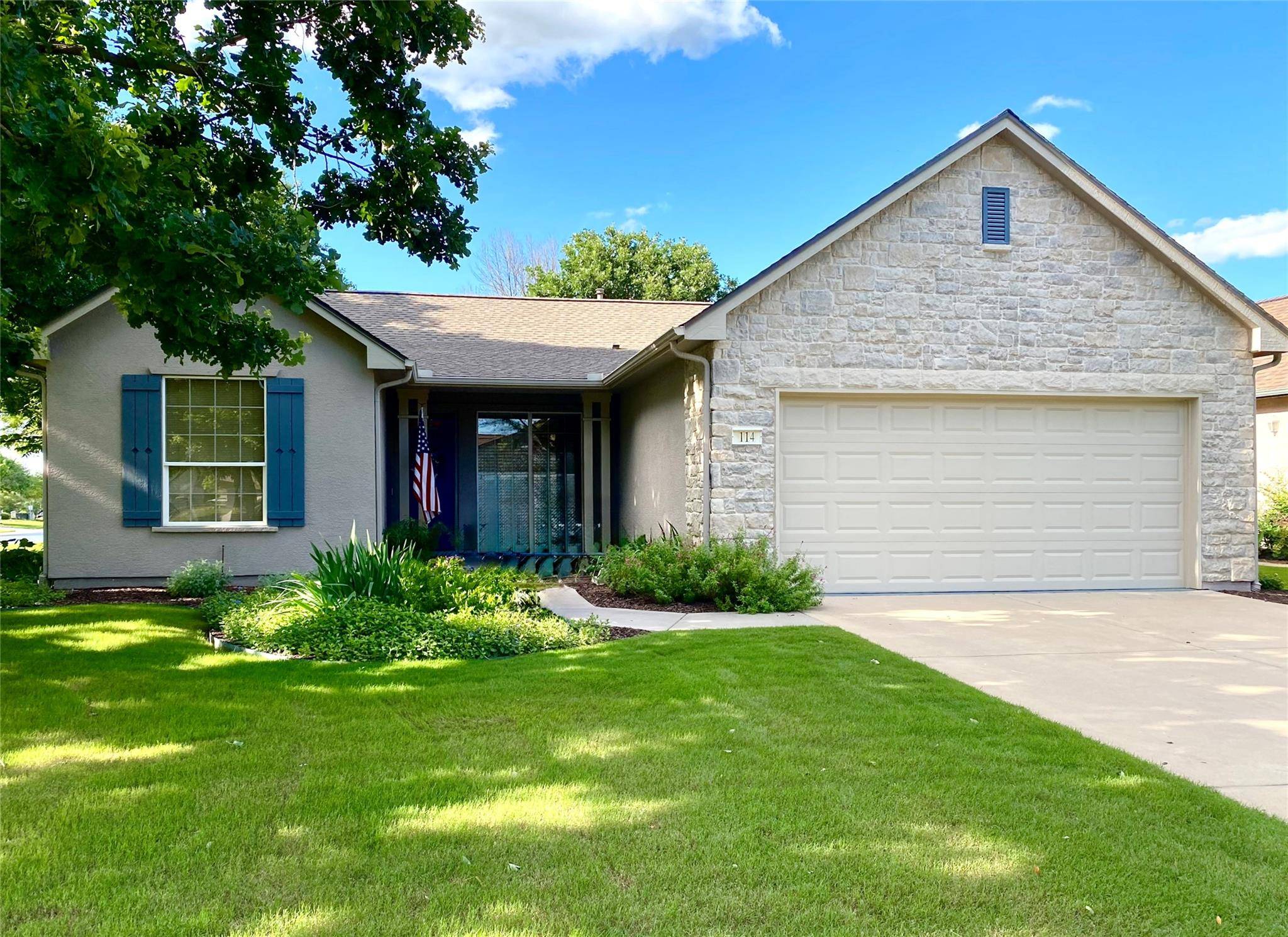 114 Dewberry DR, Georgetown, TX 78633