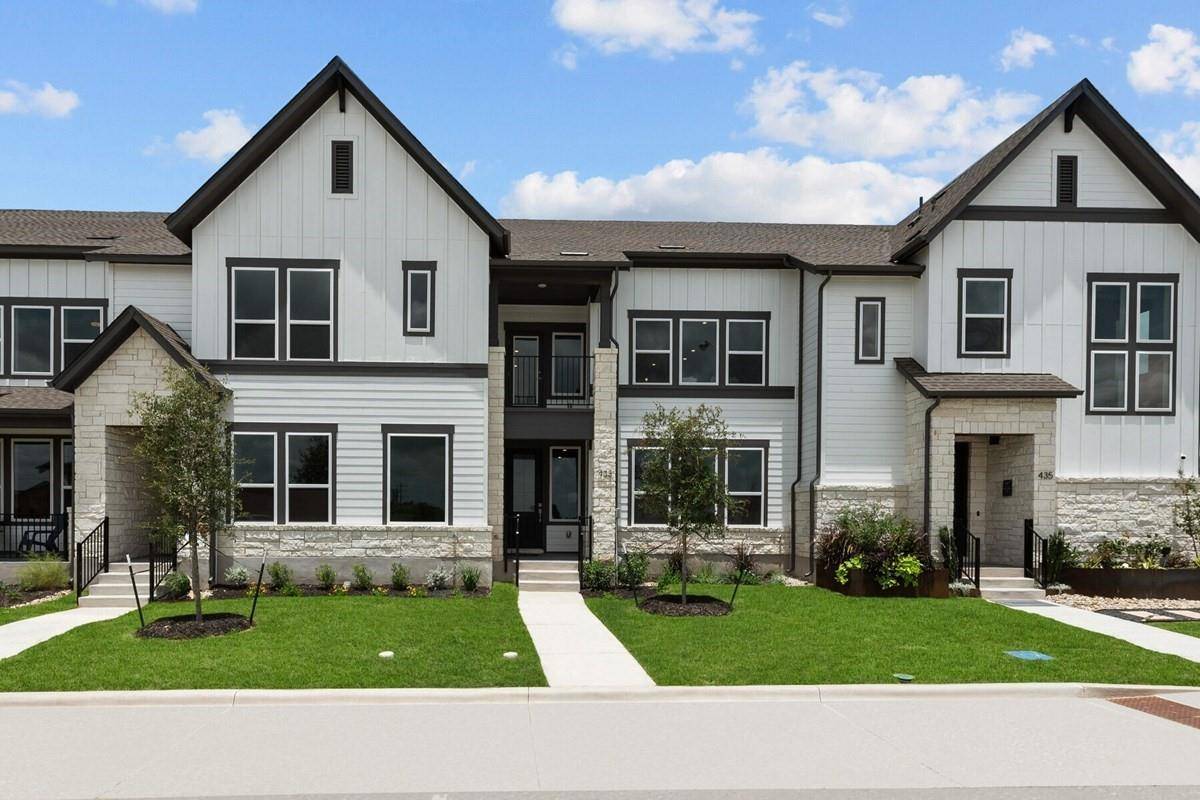 433 Emory Crossing BLVD, Hutto, TX 78634
