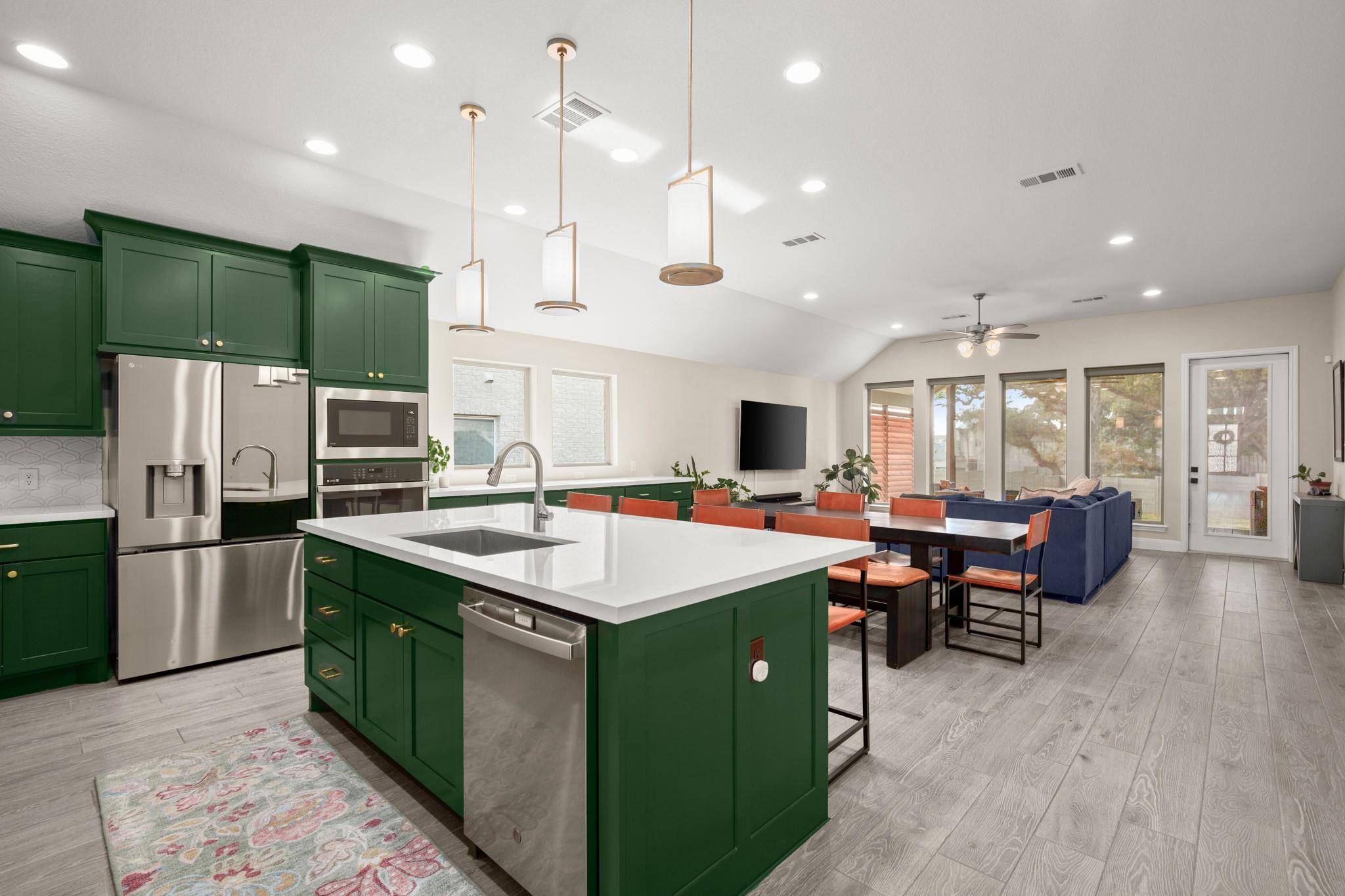 1412 Spring Gulch LN, Georgetown, TX 78628