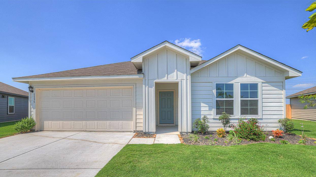 1135 INDIAN CANYON, Seguin, TX 78155