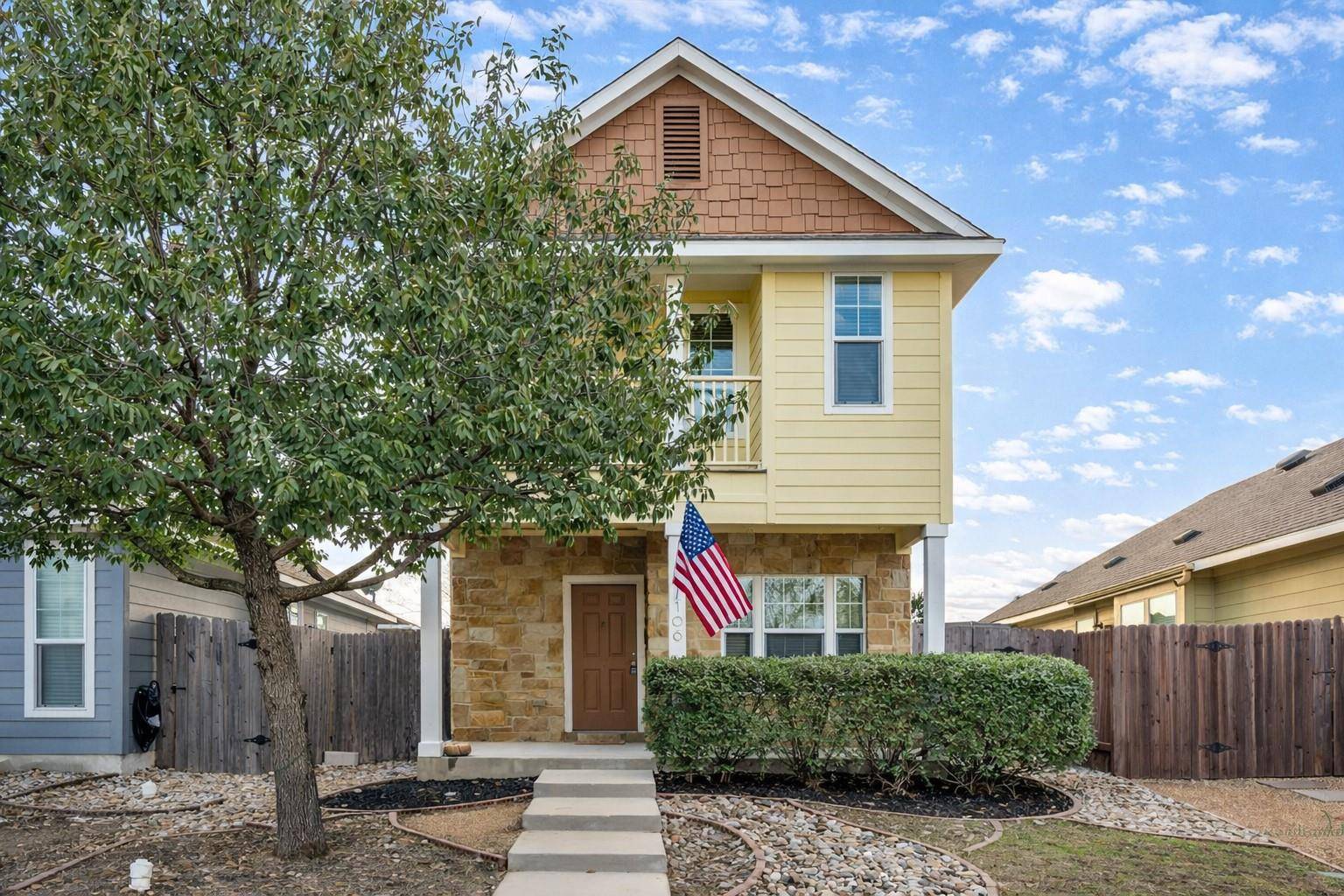 106 Preston TRL, San Marcos, TX 78666