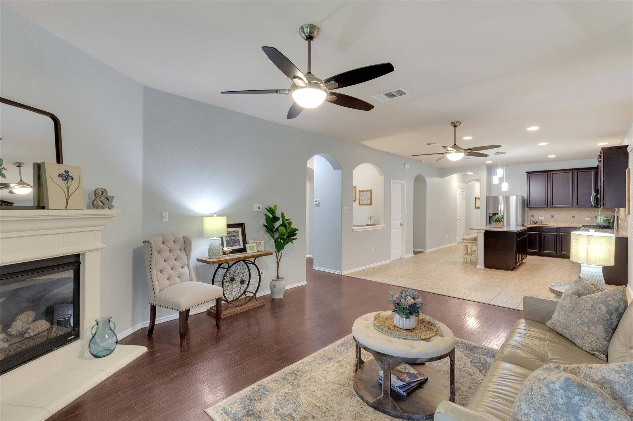 298 Nivens DR, Buda, TX 78610