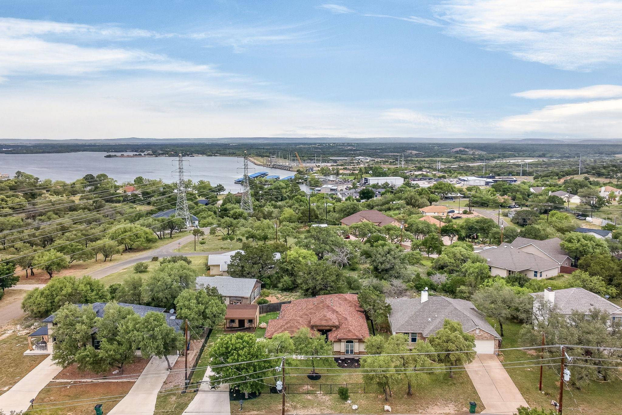 212 Knights Row ROW, Cottonwood Shores, TX 78657