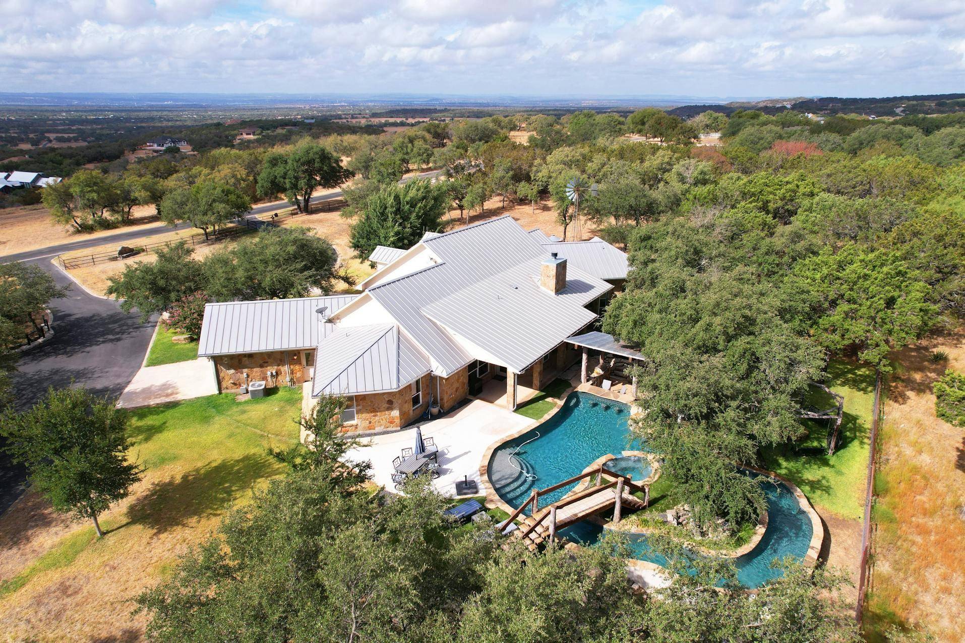 1151 Stone Mountain DR, Marble Falls, TX 78654