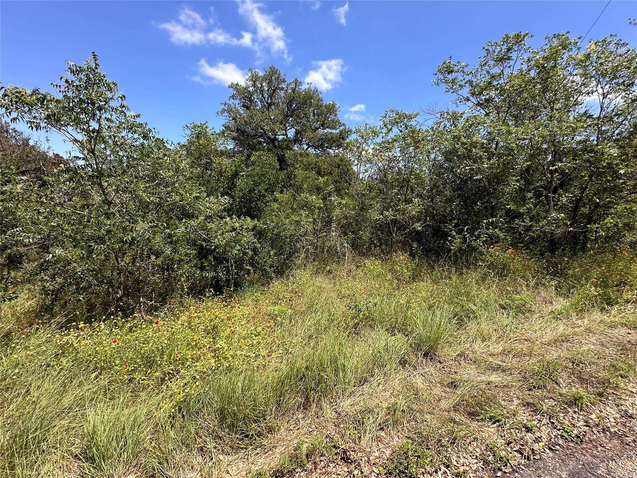 NA Circle DR, Marble Falls, TX 78654