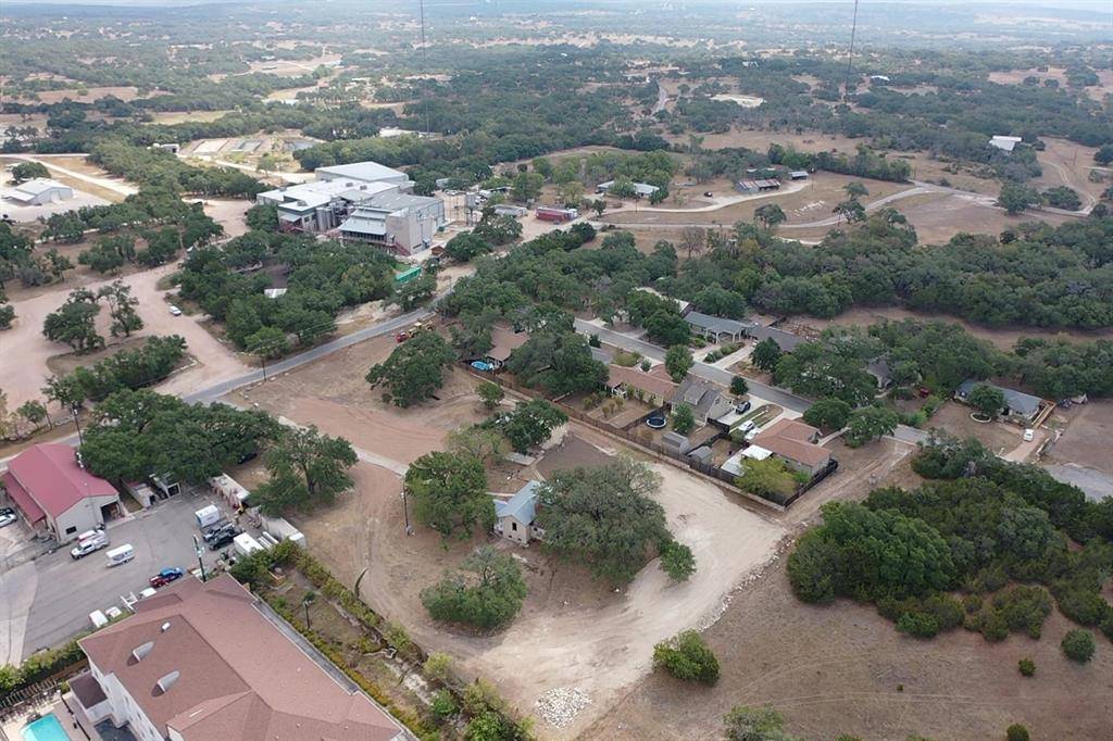 172 San Saba CT, Blanco, TX 78606