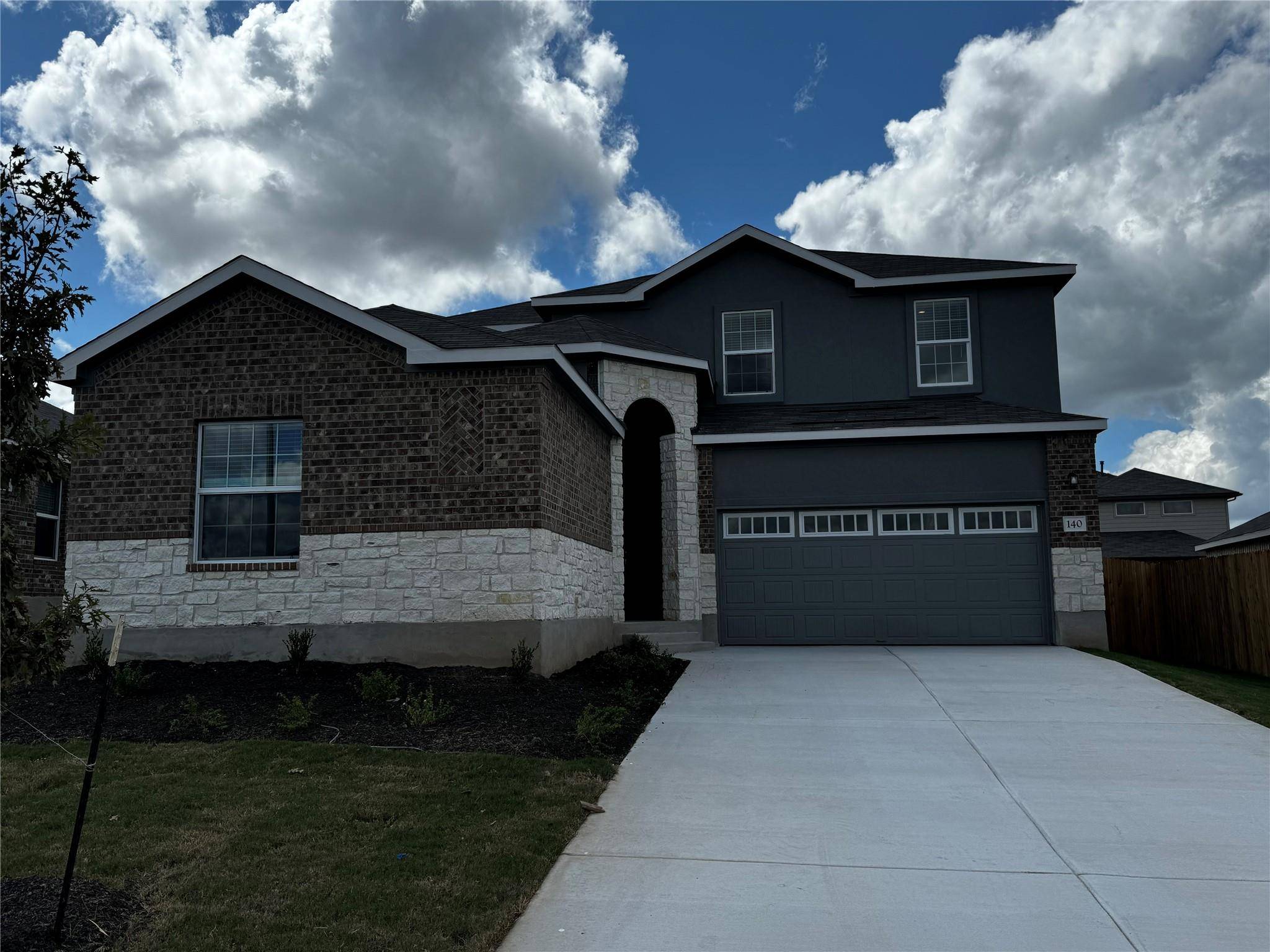 140 Mayacama LOOP, San Marcos, TX 78666