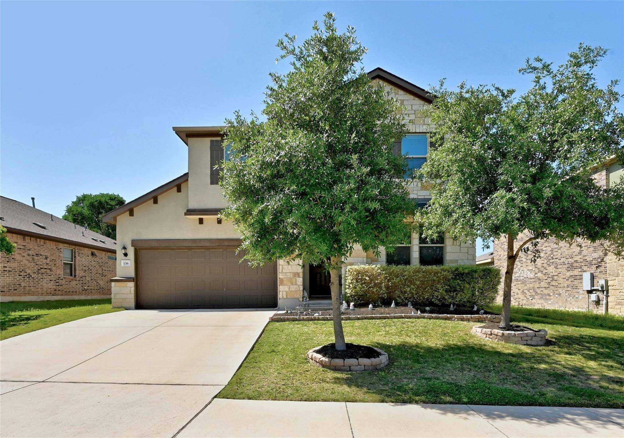 136 Mary Max CIR, San Marcos, TX 78666