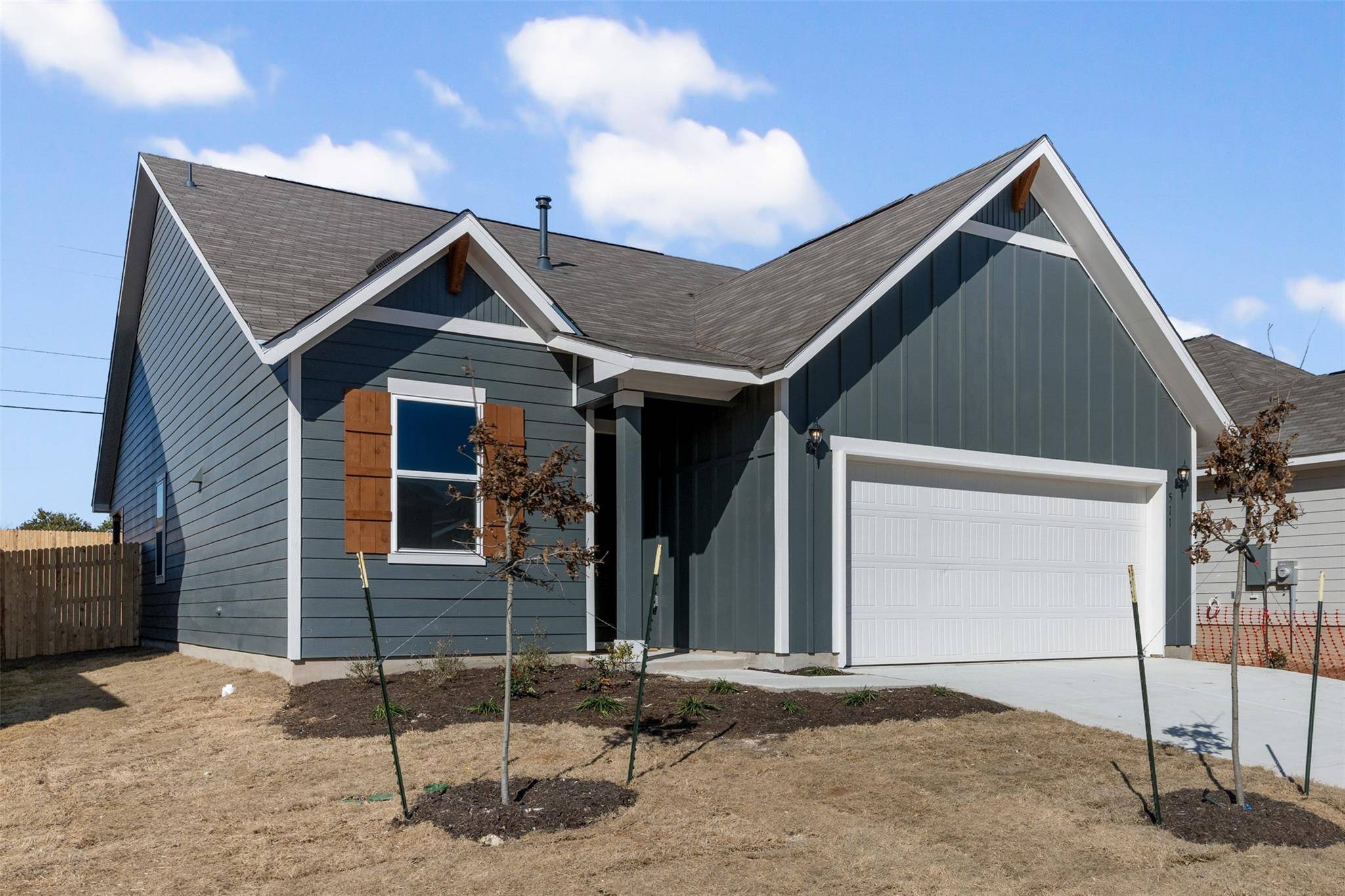 511 Palo Brea LOOP, Hutto, TX 78634