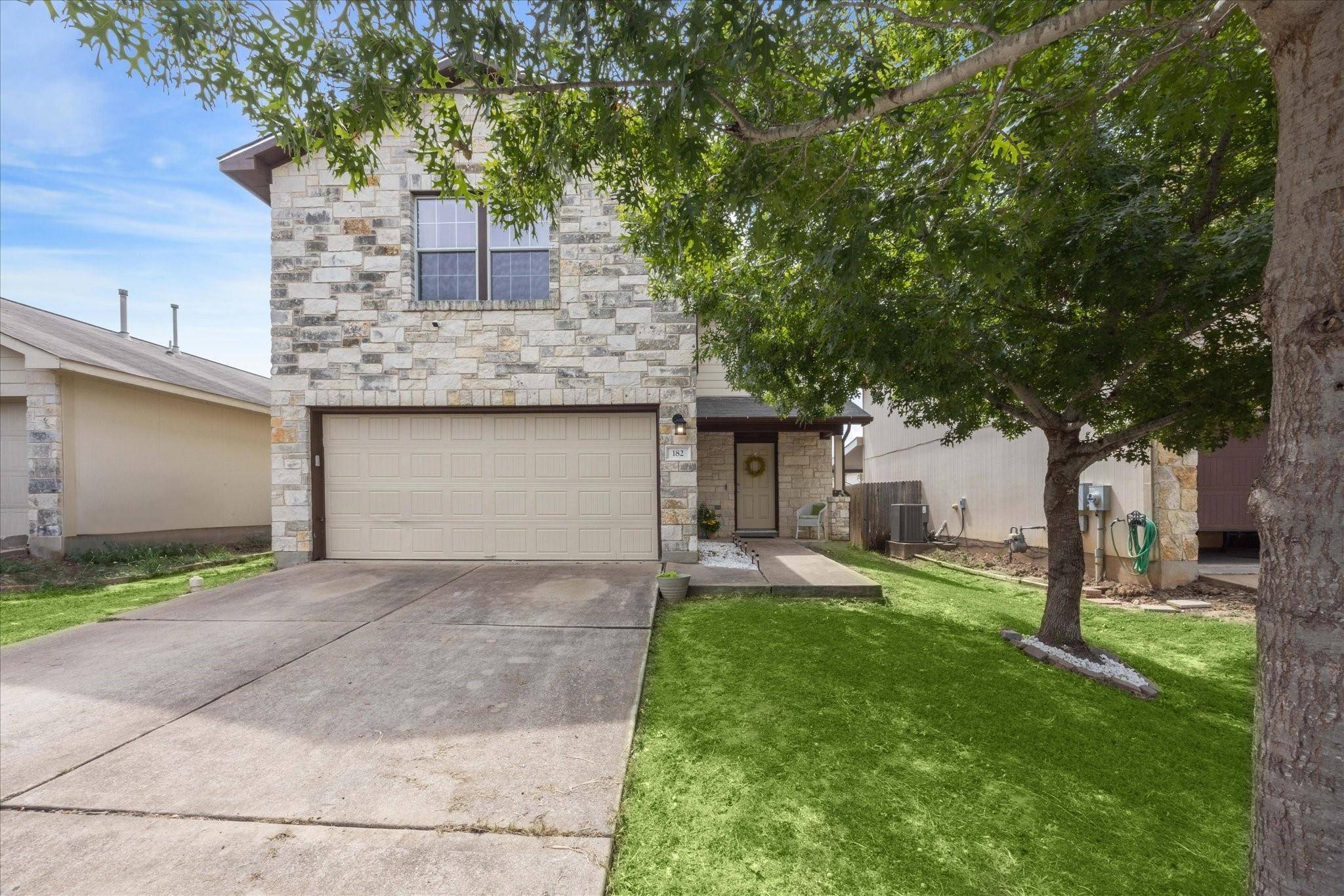 182 Quarter Ave, Buda, TX 78610