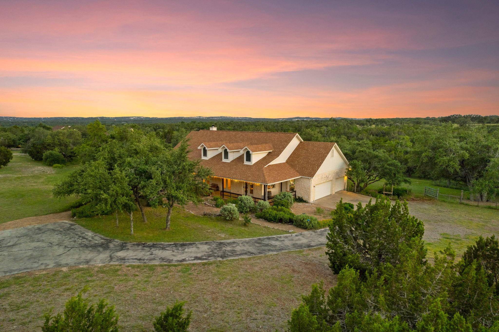 12112 Triple Creek DR, Dripping Springs, TX 78620