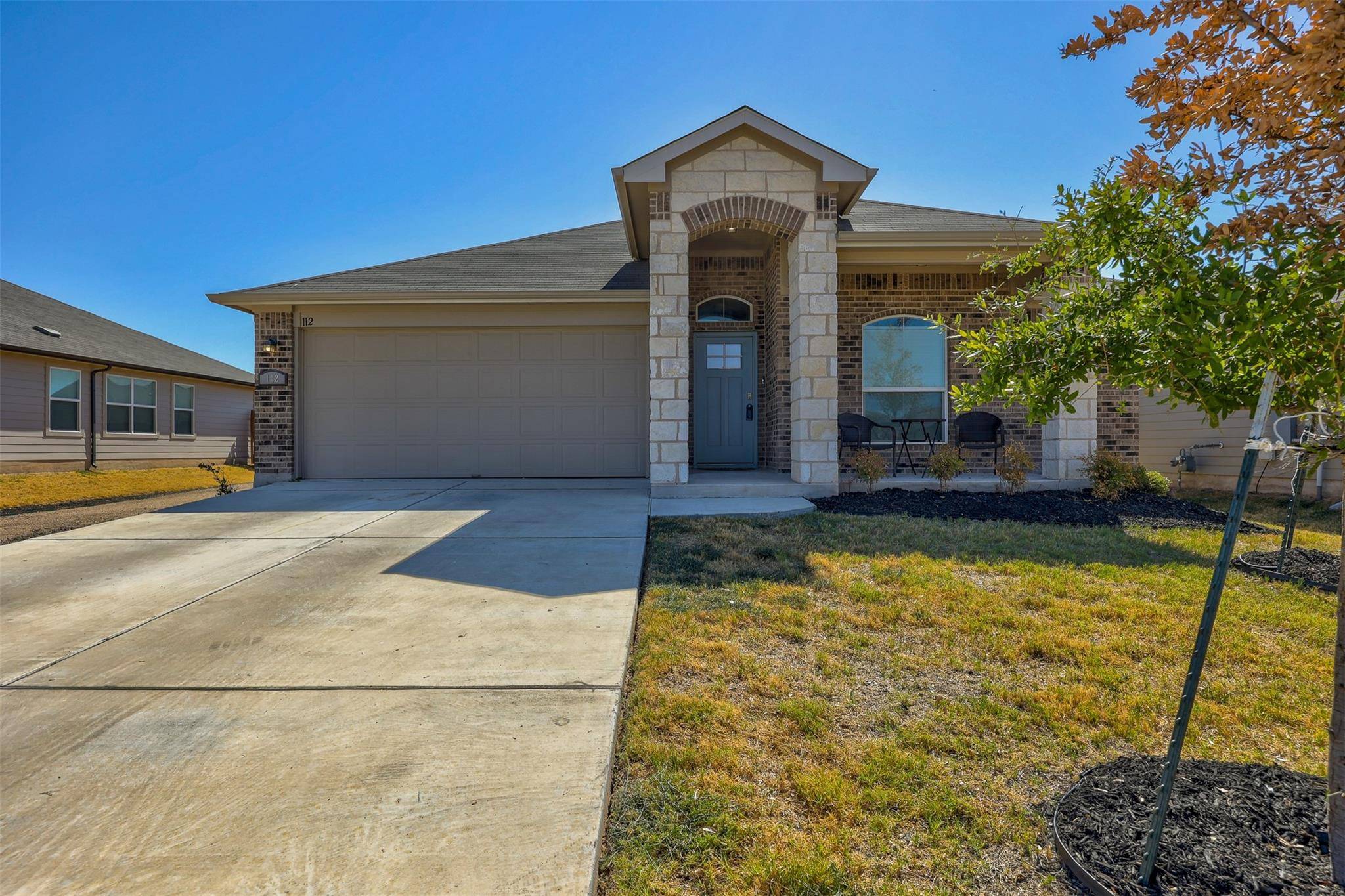 112 Harlan DR, Hutto, TX 78634