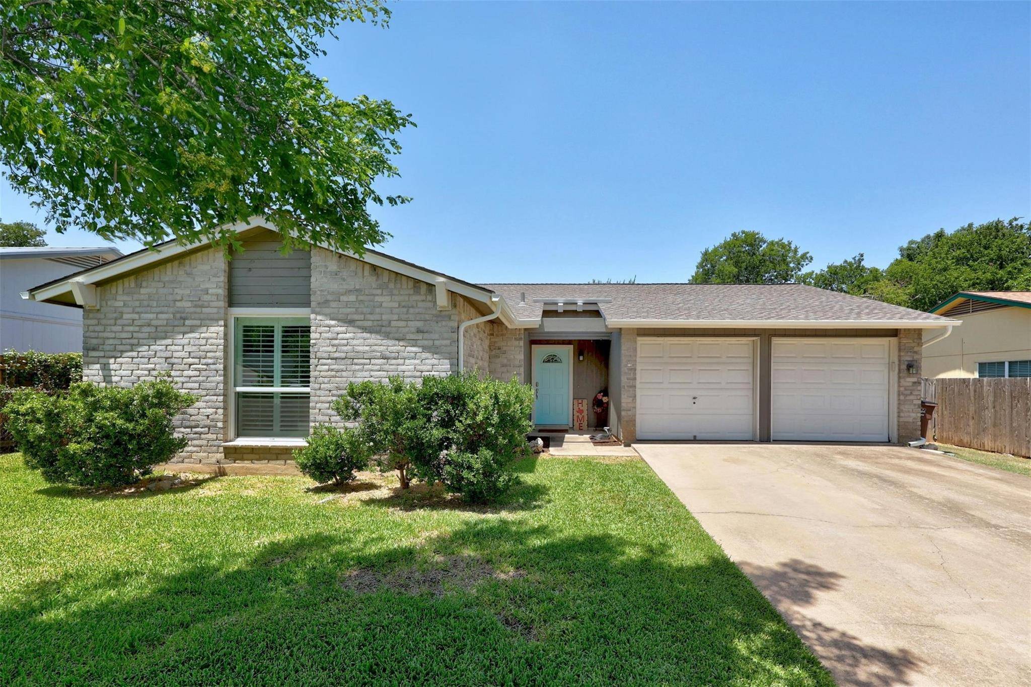 1408 Sagebrush DR, Round Rock, TX 78681