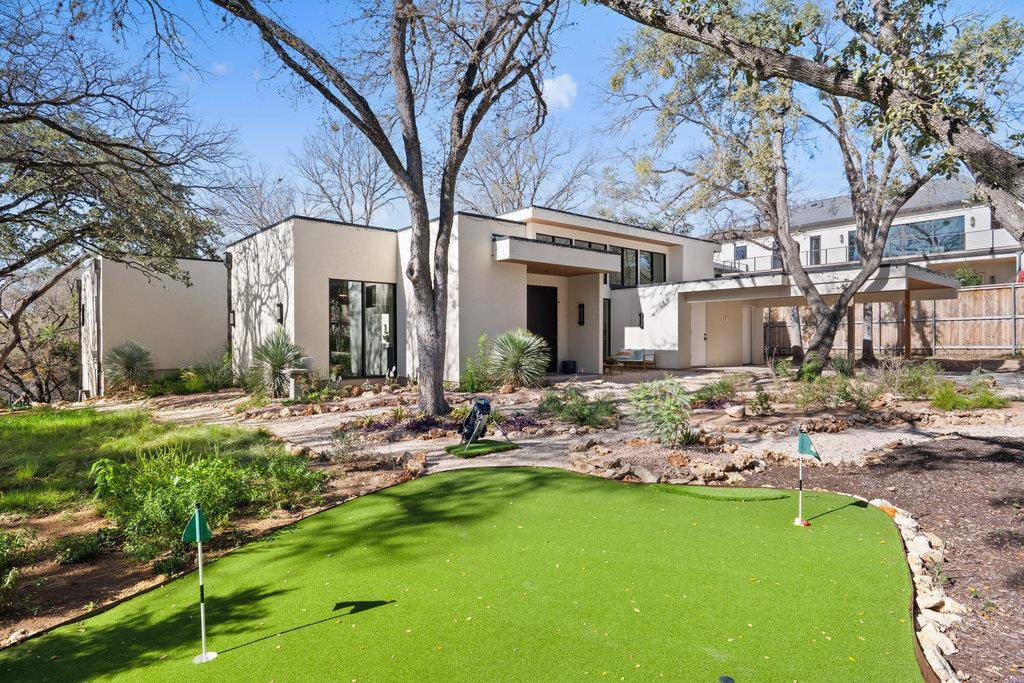 4 Westgate CIR, Austin, TX 78746