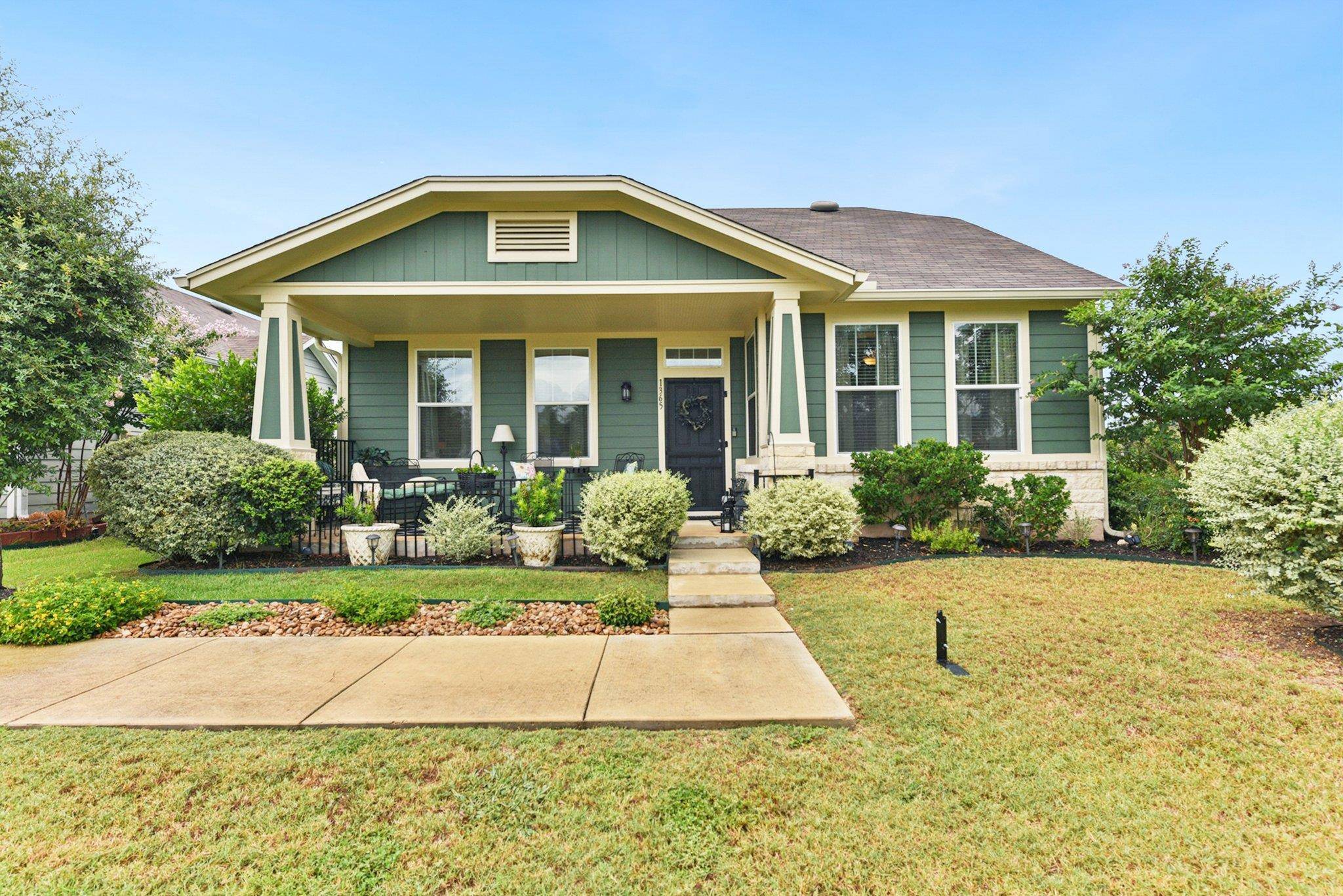 1365 Nevarez, Kyle, TX 78640