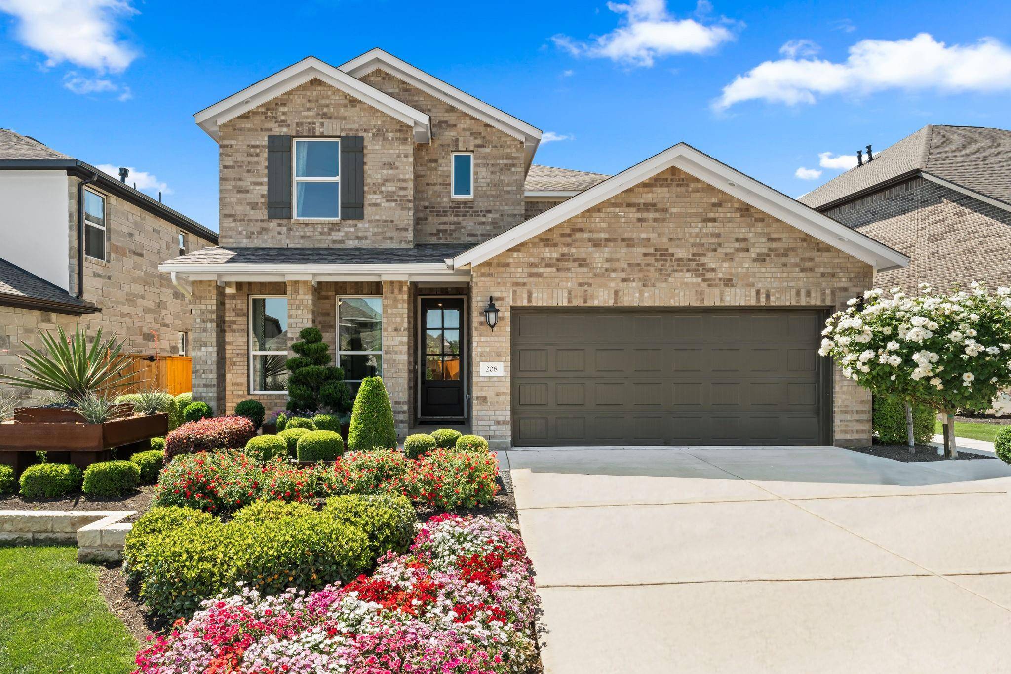 208 Barton Oak TRL, Georgetown, TX 78628