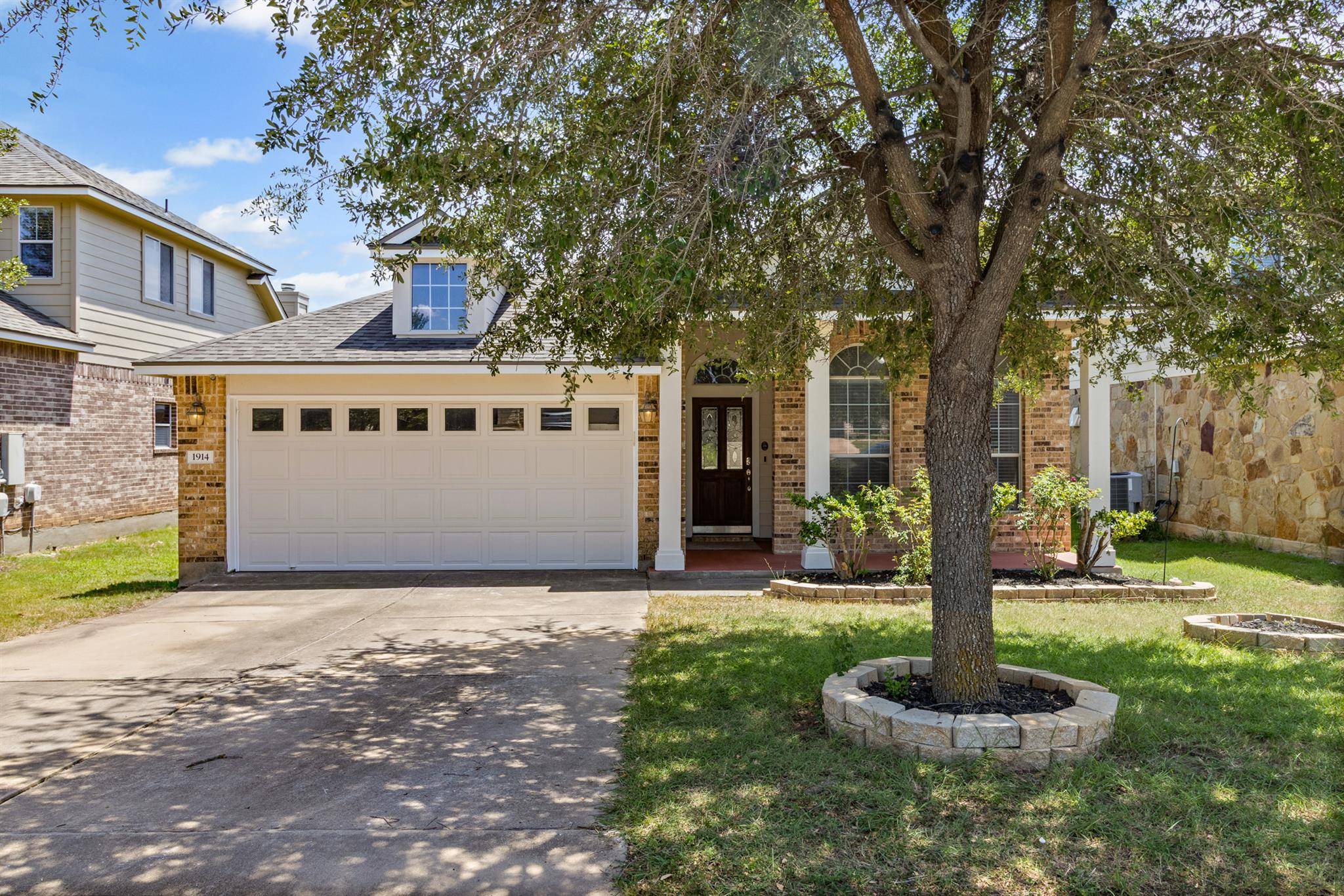 1914 Golden Arrow Ave, Cedar Park, TX 78613