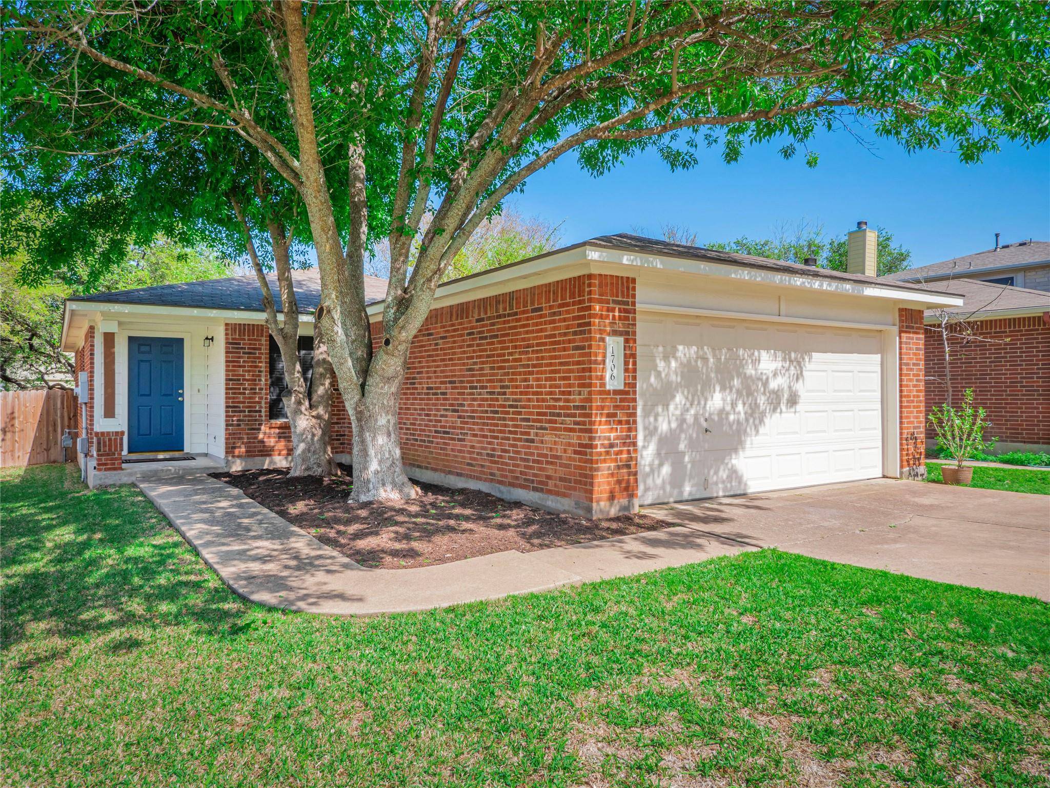 1706 Carriage Hills TRL, Cedar Park, TX 78613