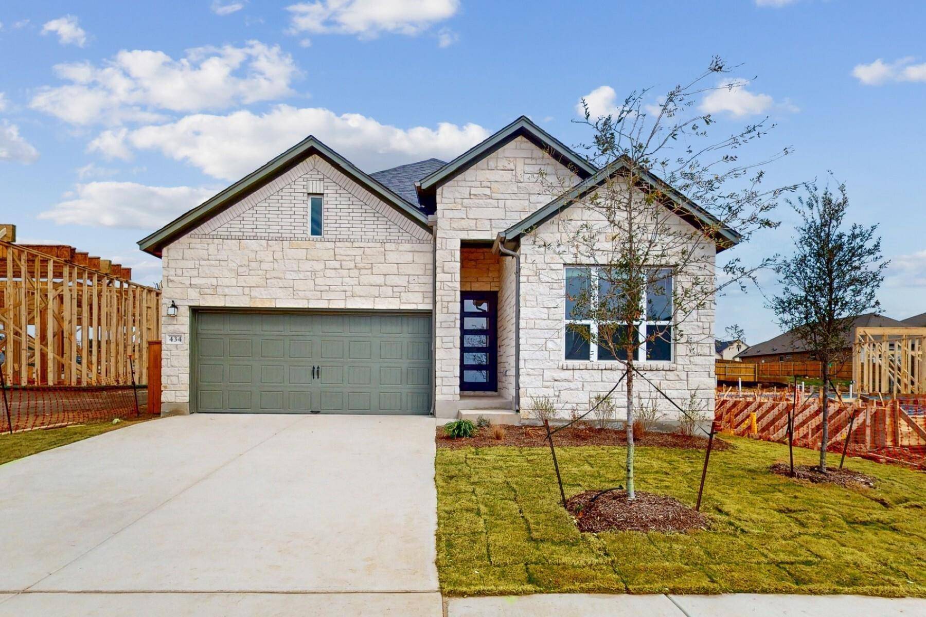 434 Darley Oak DR, Dripping Springs, TX 78620
