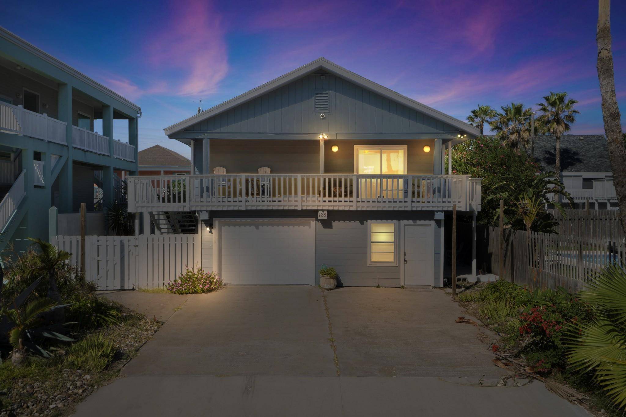 128 E Venus LN, South Padre Island, TX 78597