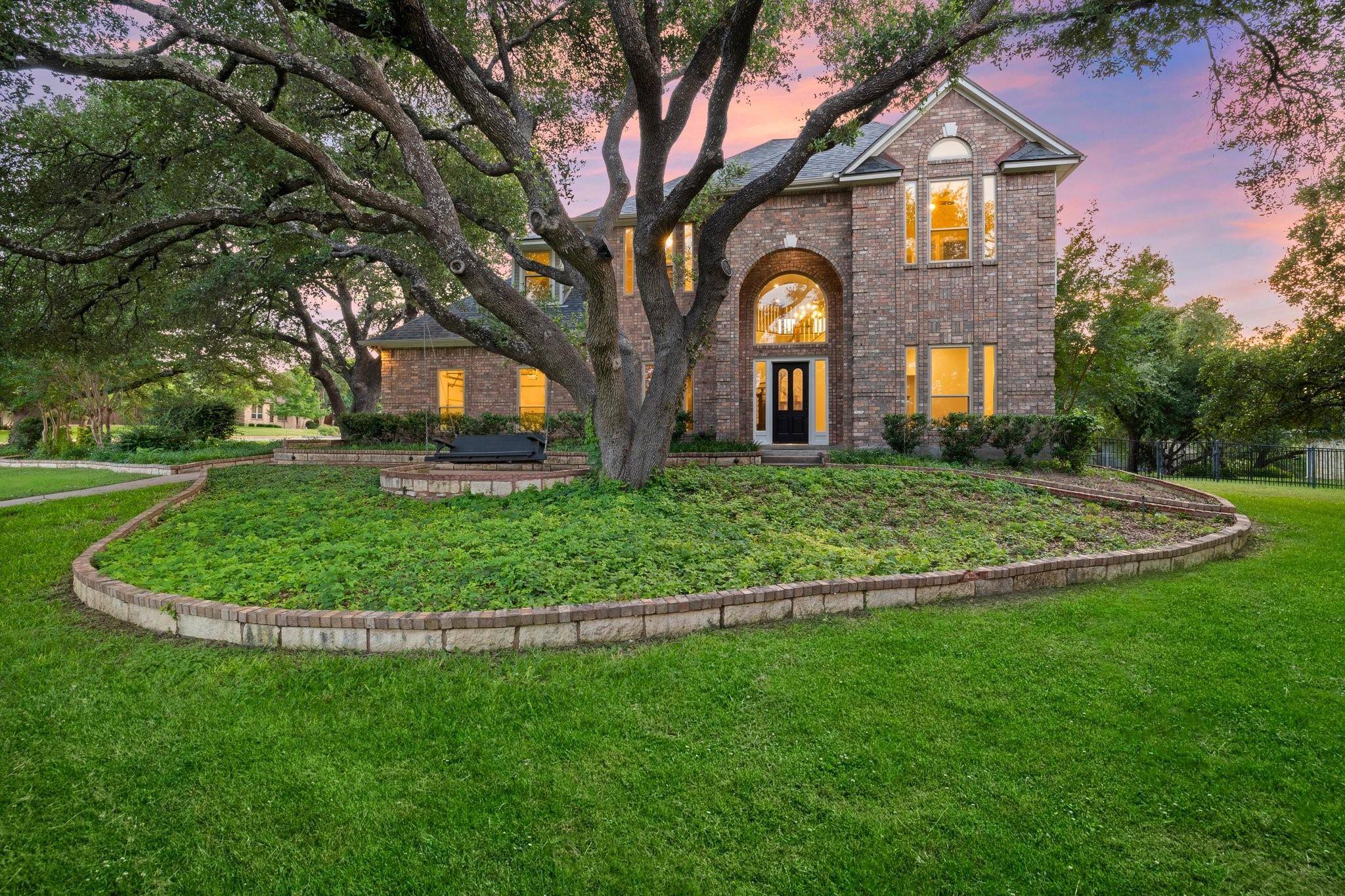 54 Woodland LOOP, Round Rock, TX 78664