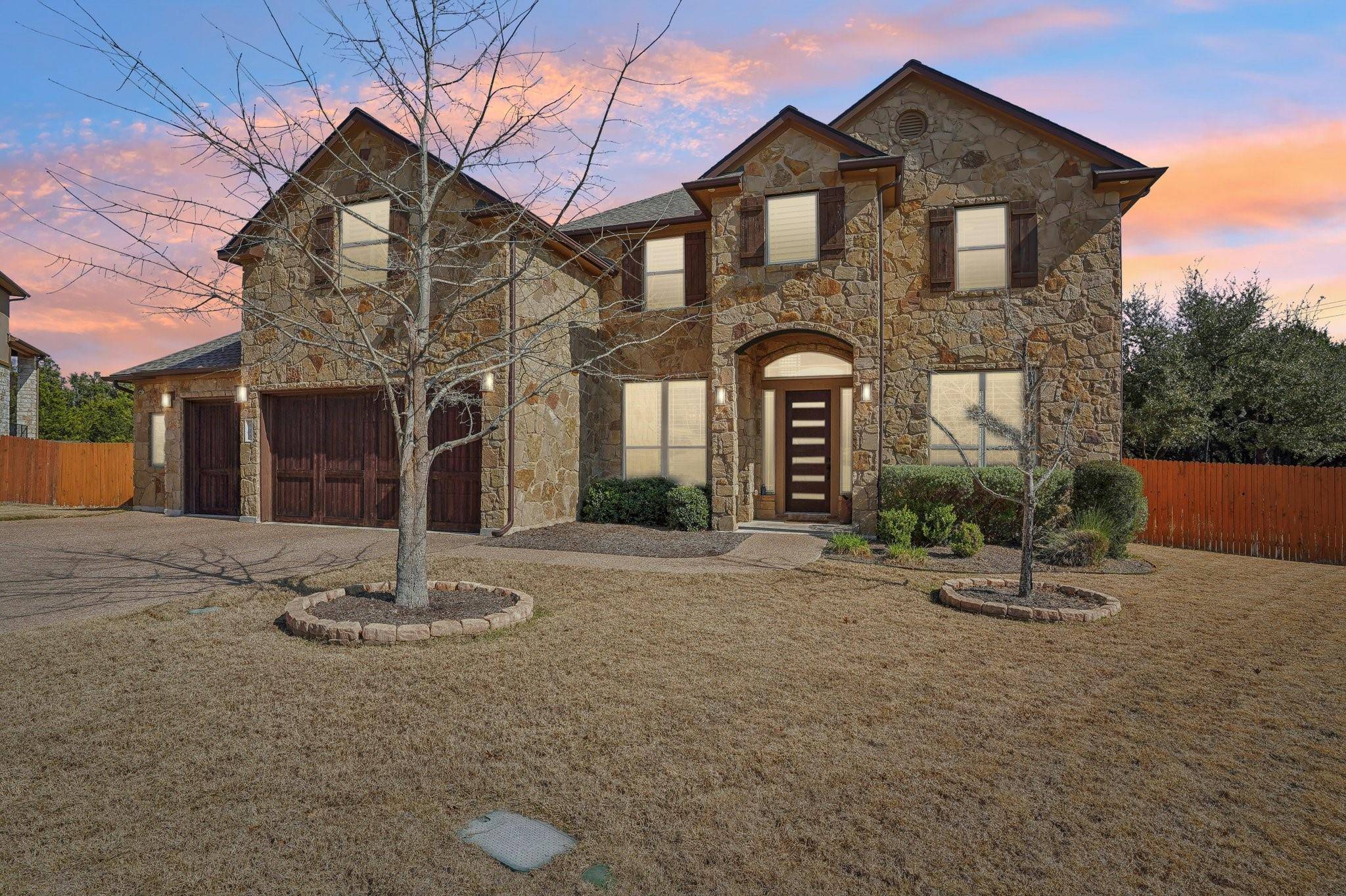 616 Raging River RD, Cedar Park, TX 78613