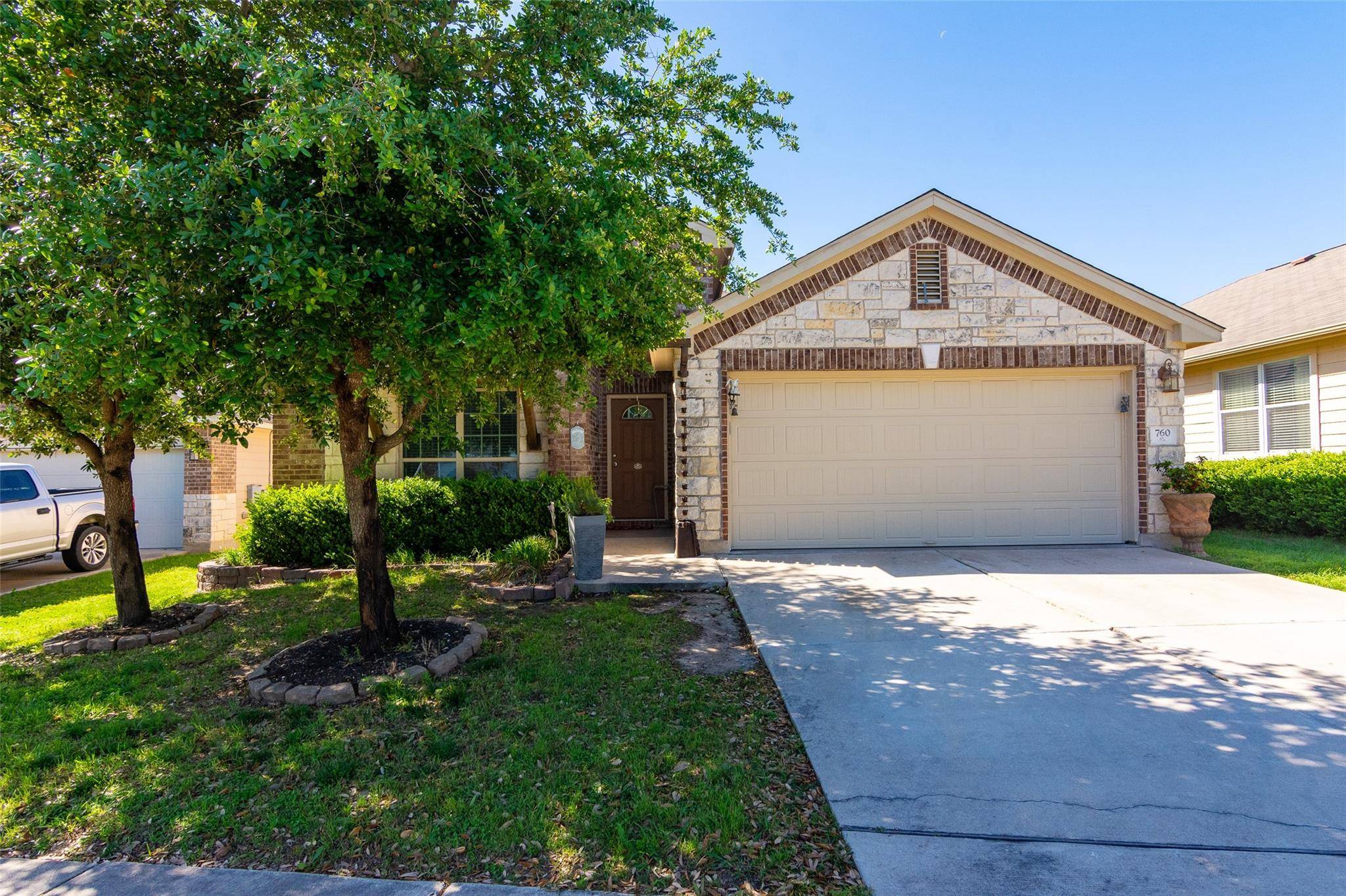 760 Reliance DR, Buda, TX 78610