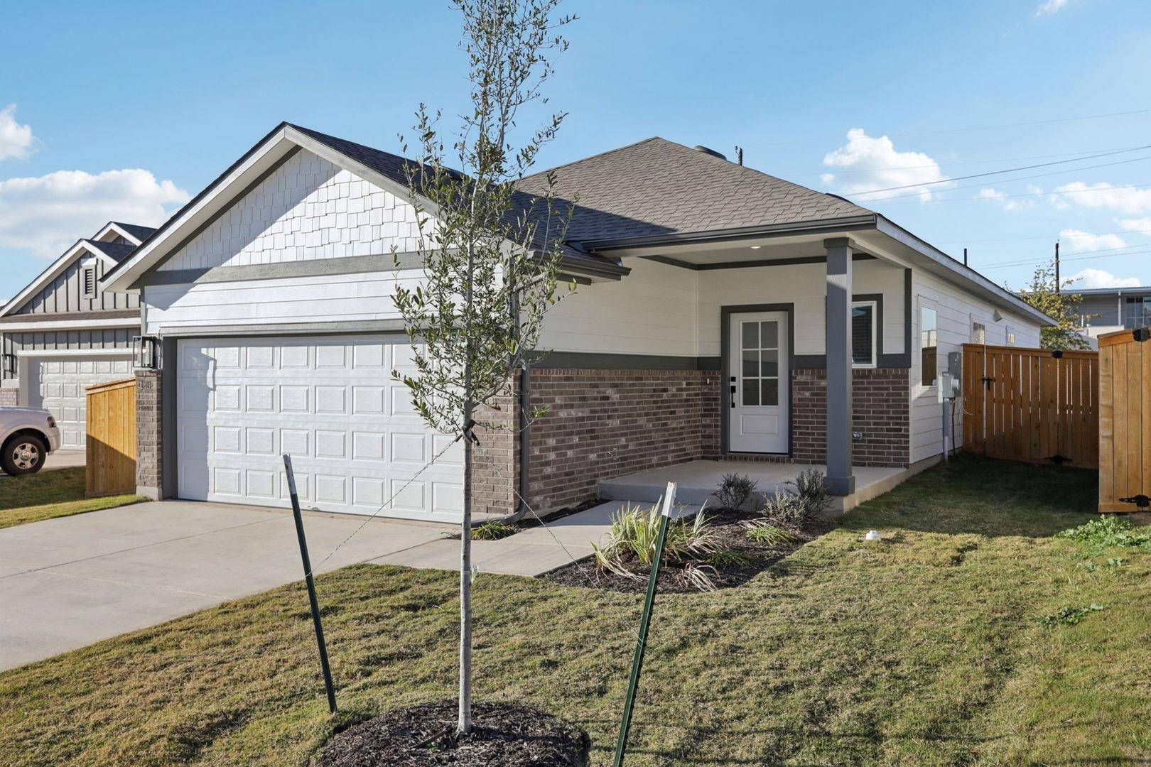 120 Outlaw DR, Jarrell, TX 76537