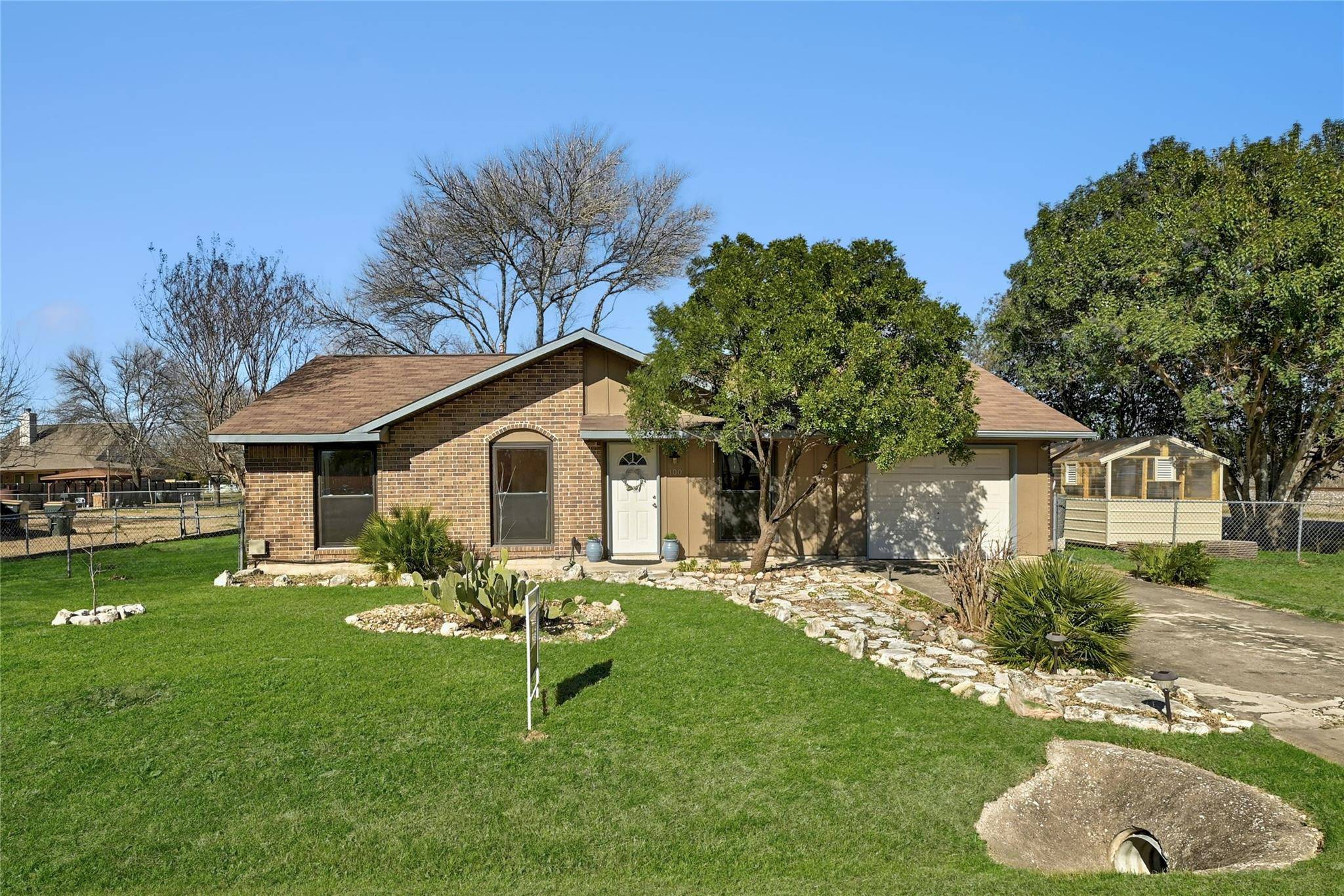 100 Selvera ST, Kyle, TX 78640