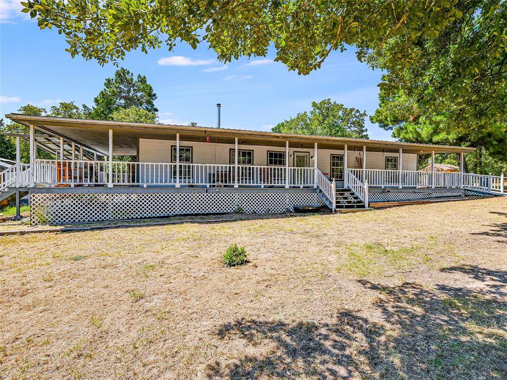 1066 E County Road F RD, Lexington, TX 78947