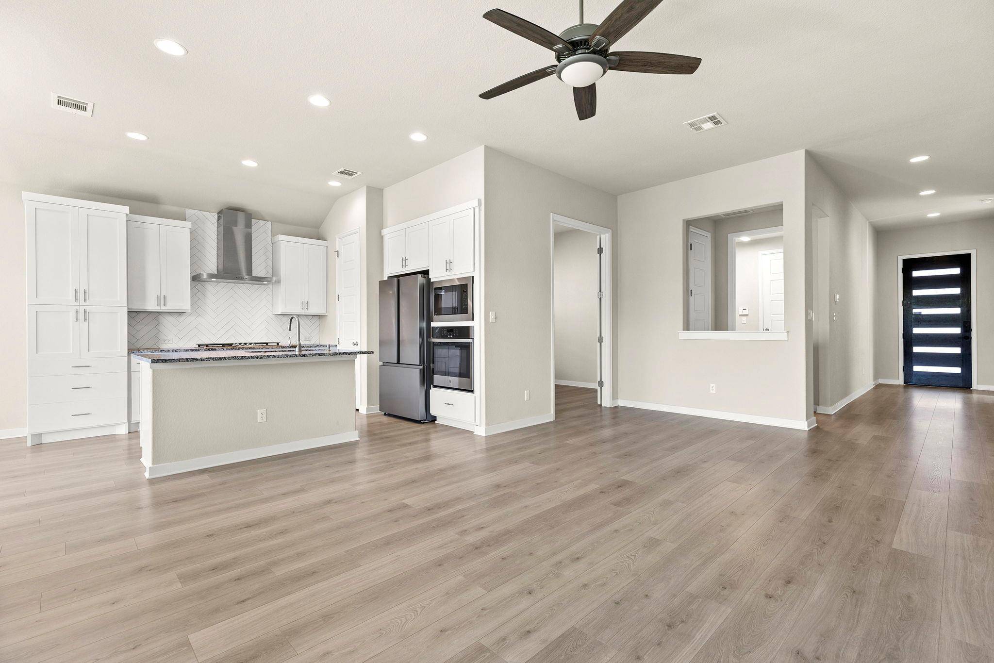 825 Whitetail DR, Round Rock, TX 78681
