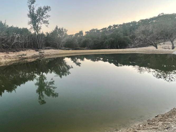 296 Kamira DR N, Kerrville, TX 78028