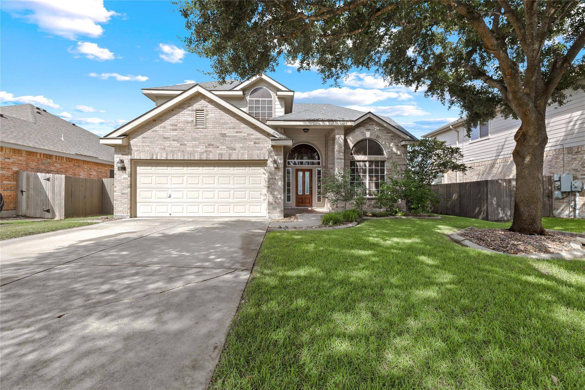 112 Yeager CIR, Cibolo, TX 78108