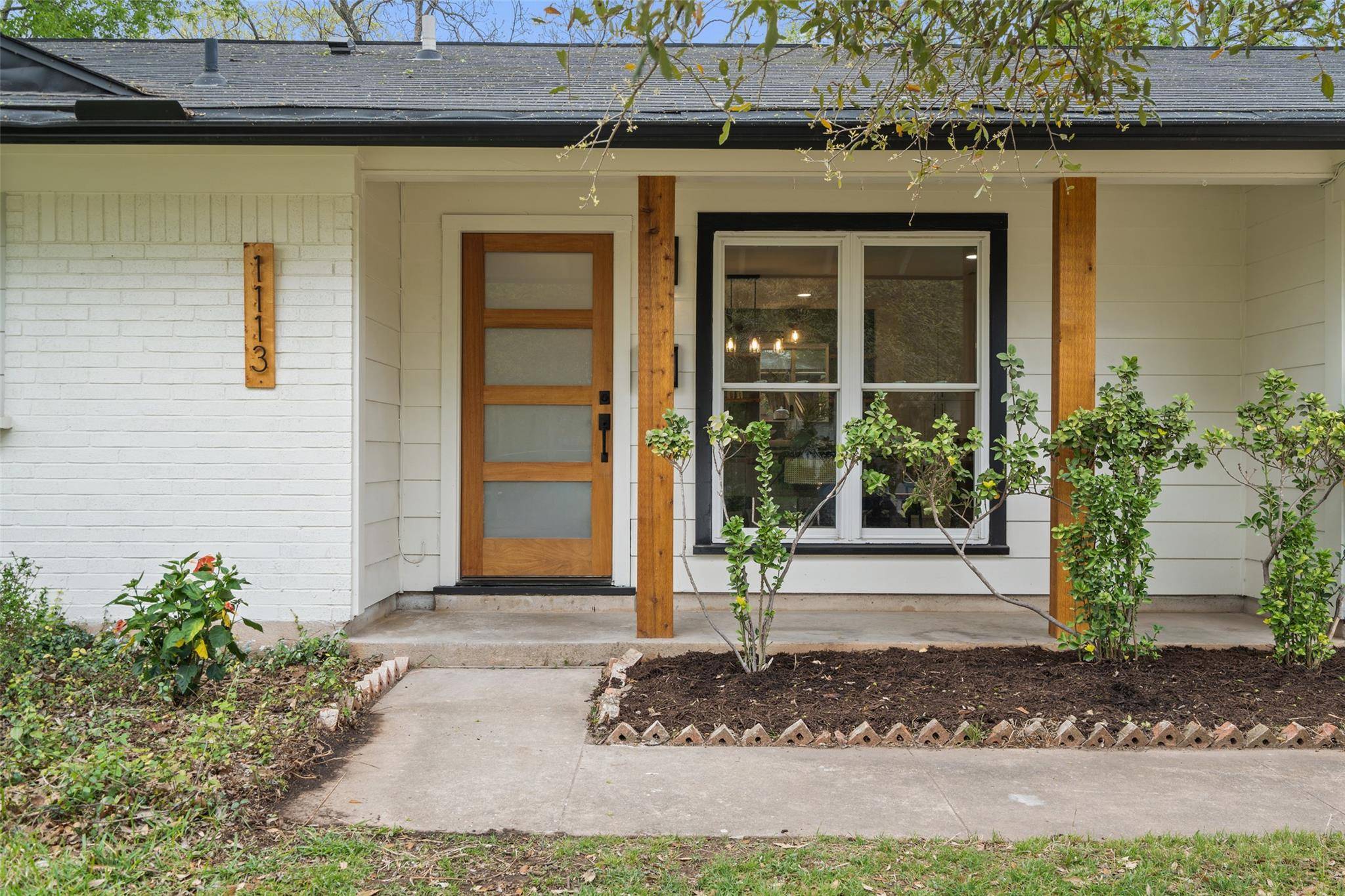 1113 Plymouth DR, Austin, TX 78758