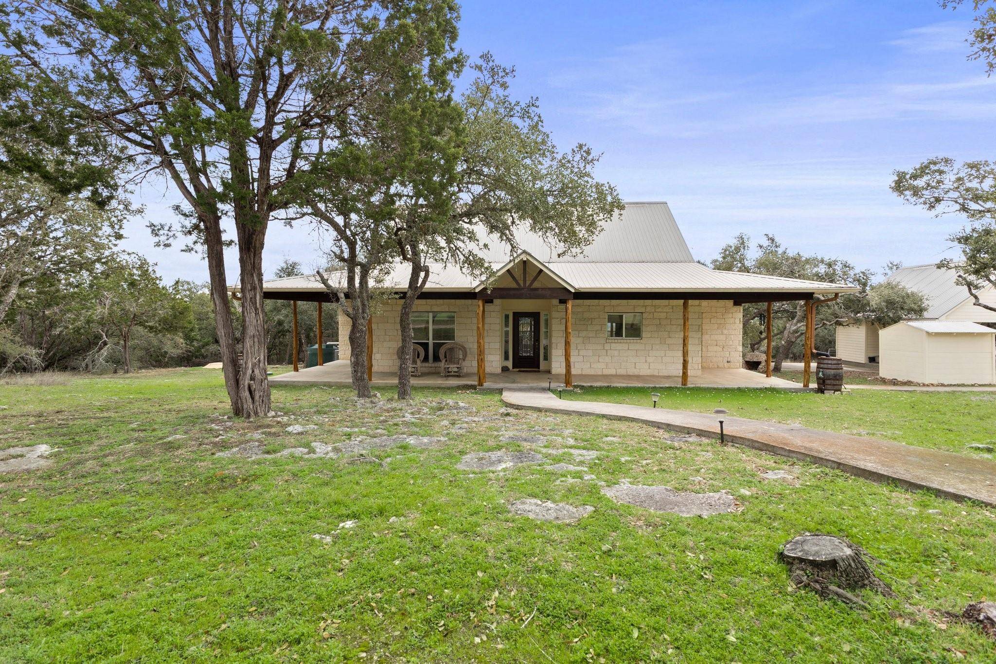 1020 Skyline VIS, Wimberley, TX 78676