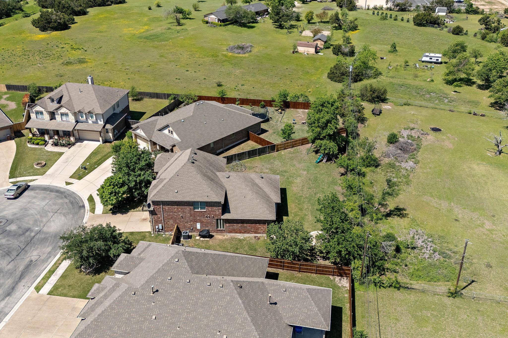 821 Silver TRL, Round Rock, TX 78664